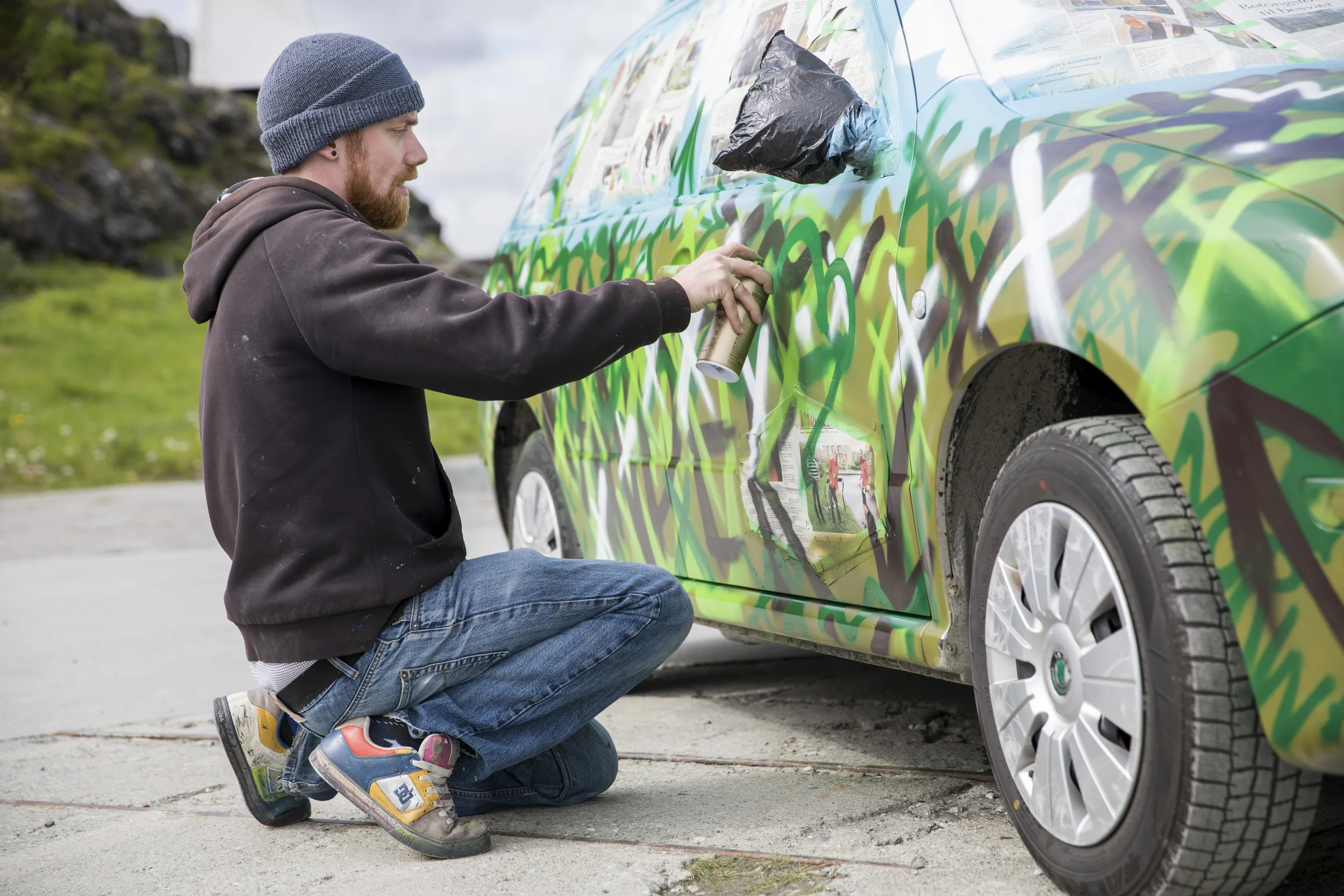 Lag på lag på lag på lag.