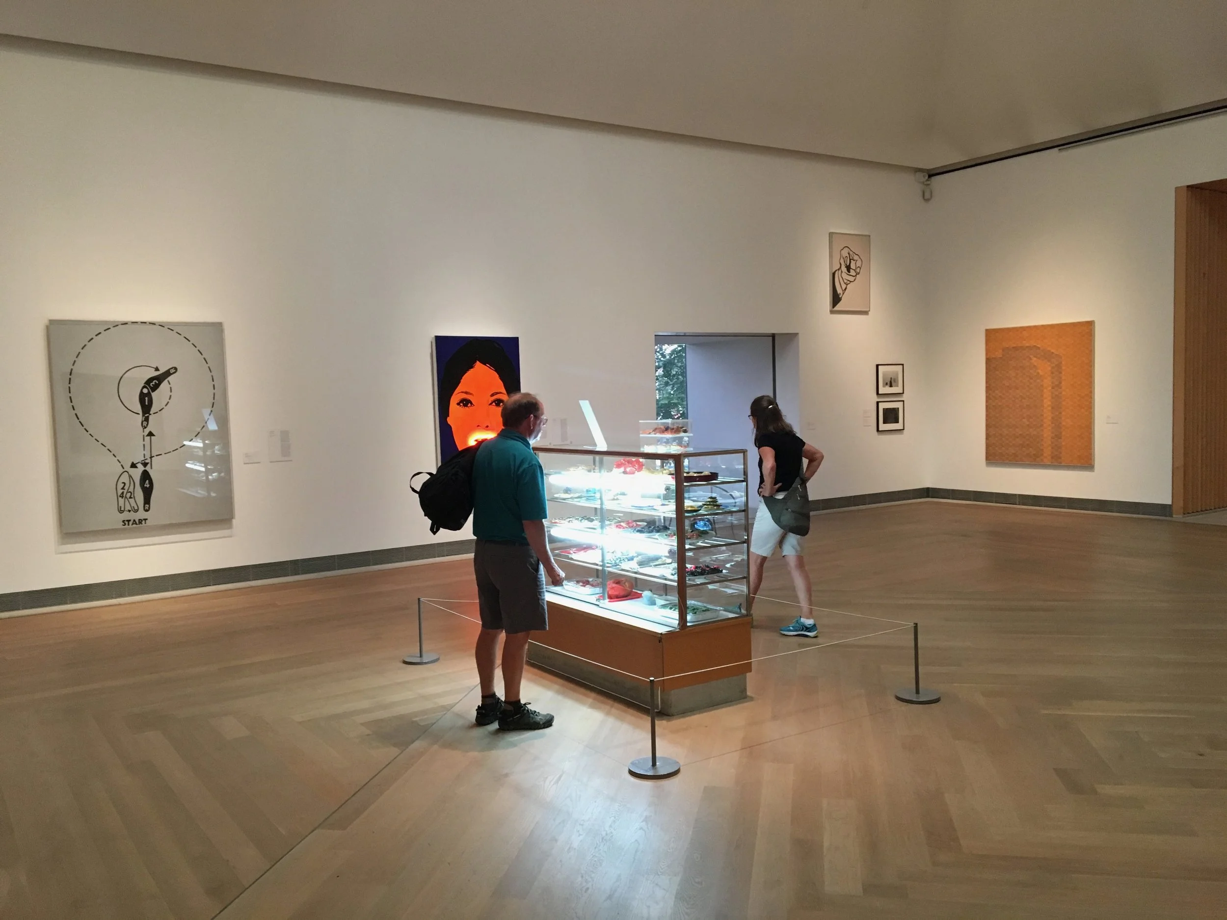 Warhol, Lichtenstein, Slettemark og enda fler. 