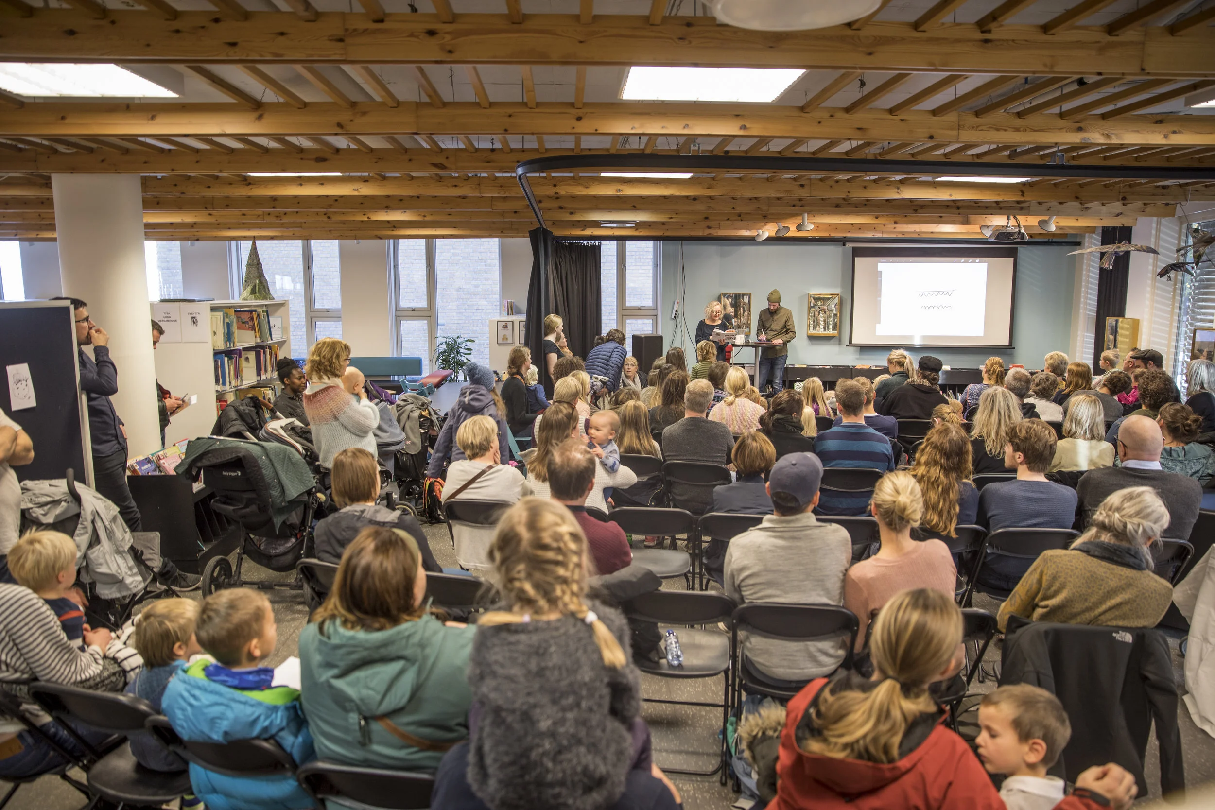 Stappfull boklansering på Trondheim Litteraturfest