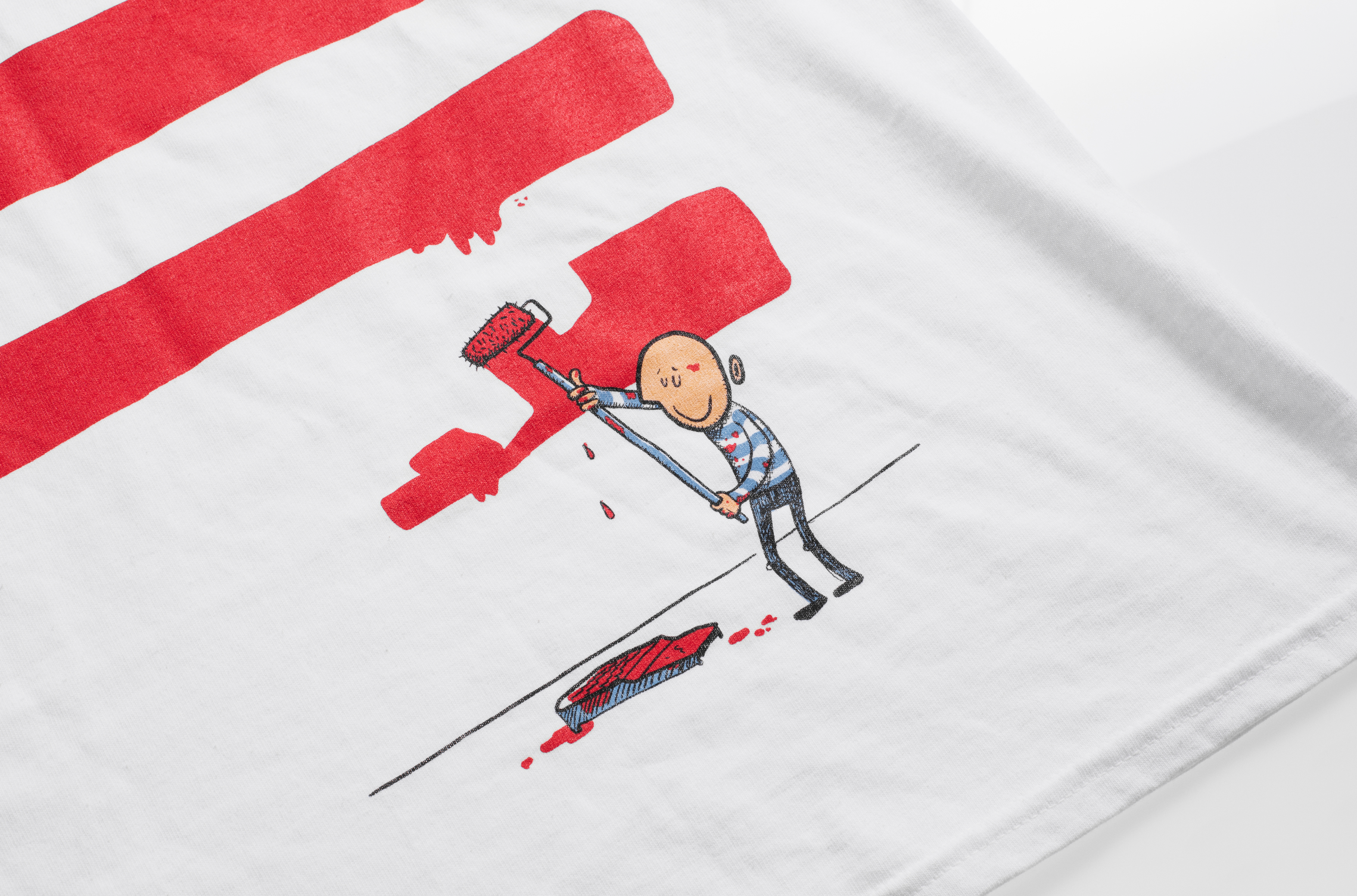 Fire silketrykkede farger på en 175 grams t-shirt. Megadigg å ha på seg. Promise.