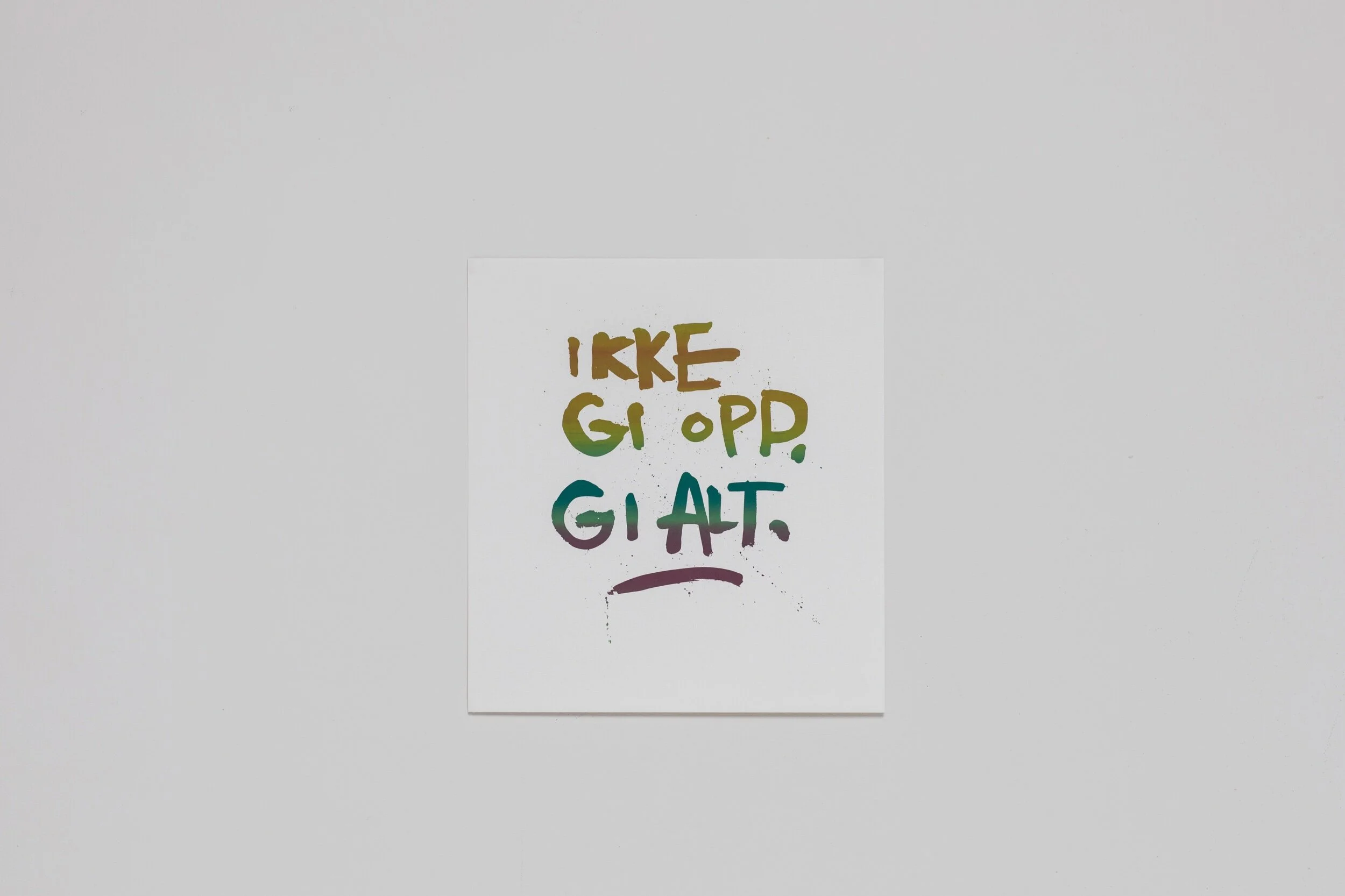 32CA29FE-13AA-44B0-BCFC-E04EF3502B9F