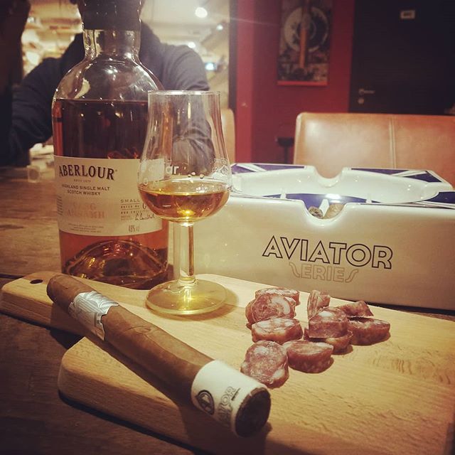 #PrincipleCigars night at @whiskycigarsalon, #Gronau, #Germany. #Cigar #Cigars #시가 #雪茄 #цигара #Sayujar #Sigaar #Sigari #Cigare #Zigarre #葉巻 #Sigaro #Cigārs #Cigara #Trabuc #Cygaro #сигара #Cigarro #Cigarr #Sigar #Puro #Whisky #Whiskey #AviatorSeries