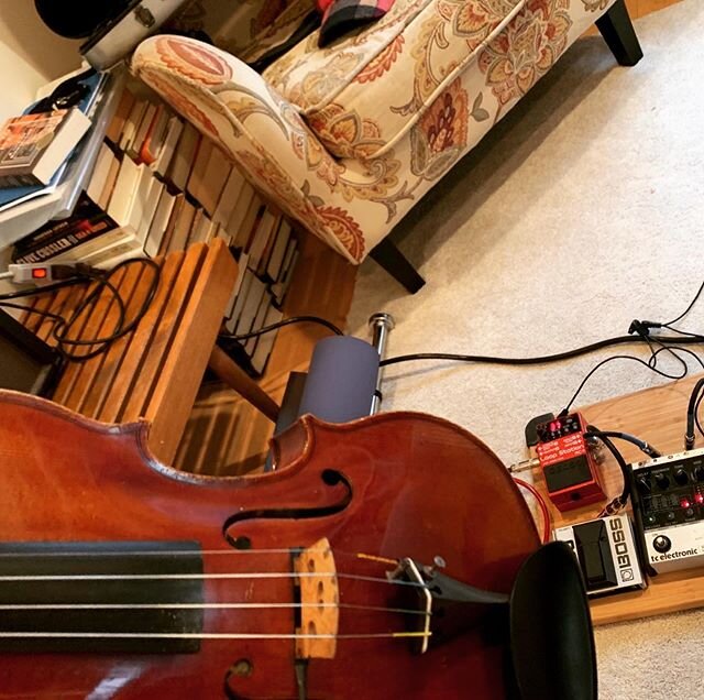 practice rig! Our violinist, Lillian, is working on some loops today. what&rsquo;s on your pedal board?

#pedalboard #pedal #effectpedal #pedalboardoftheday #violin #loop #electronicmusic #liveambientmusic #postrock #postrockmusic #lullabiesforfallin