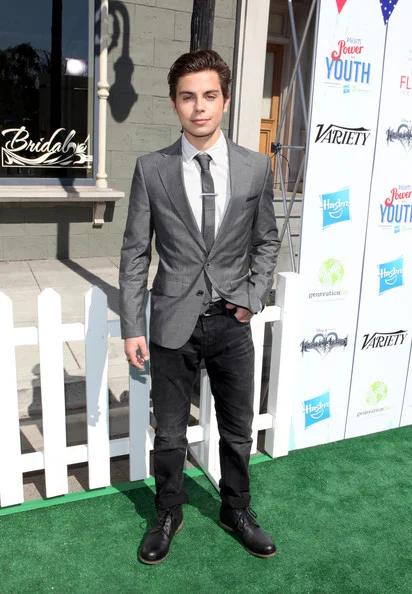 Jake-T-Austin-Variety-Power-Youth-mohawk-makeup.jpg