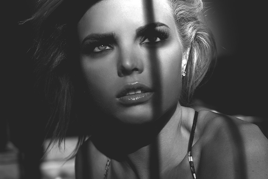 mohawk-makeup-editorial-8.jpg