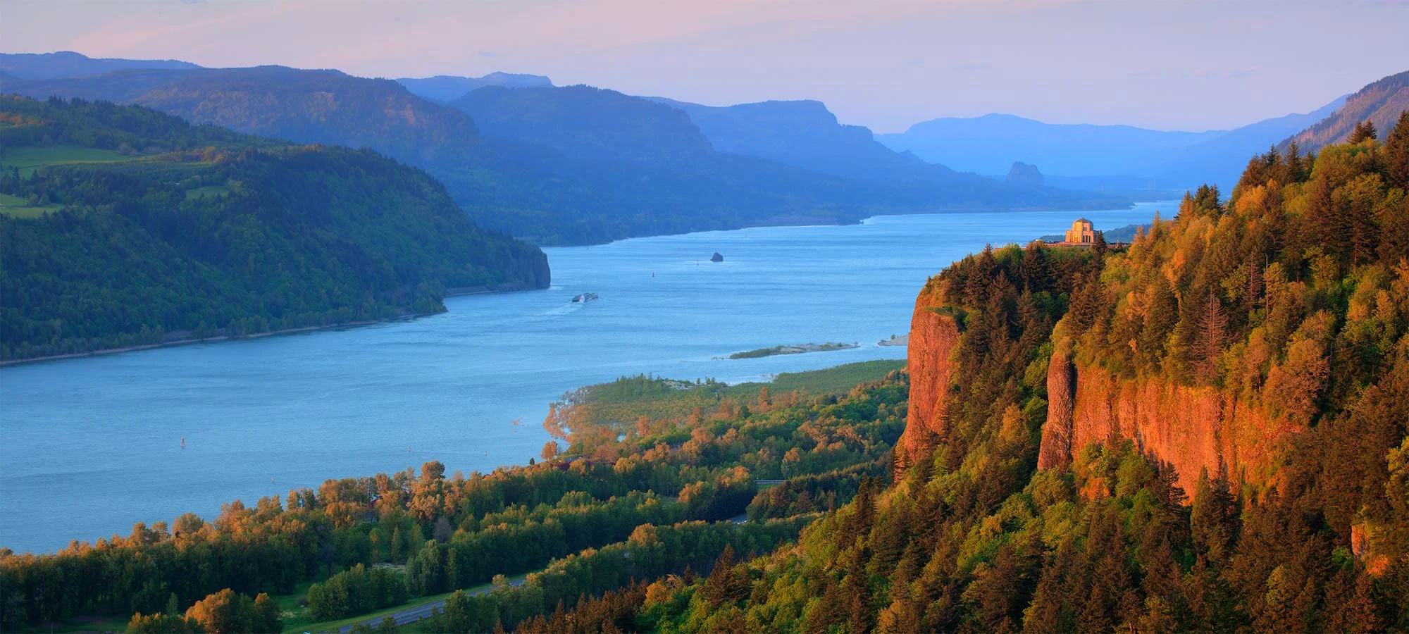 columbiagorge.jpg