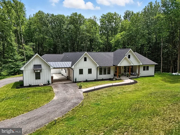 Photo Nov 19 2025, 7 03 46 PM (2).webp