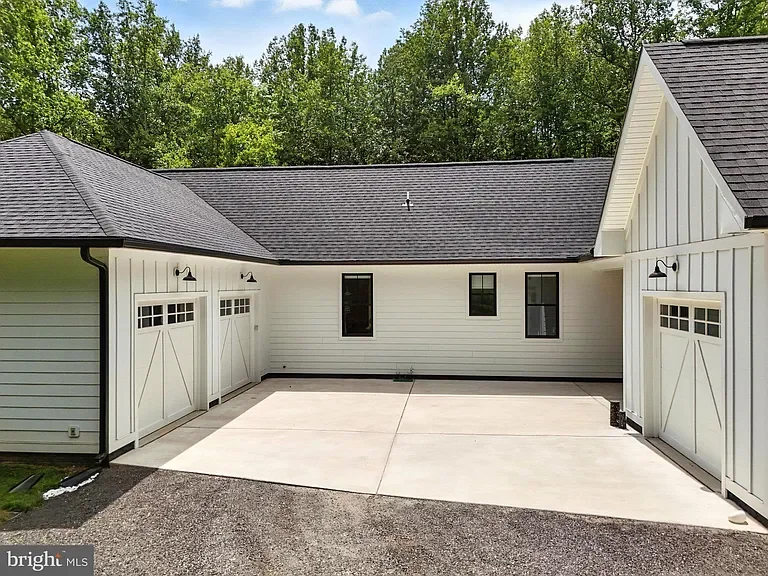 Photo Nov 19 2025, 7 03 46 PM (6).webp