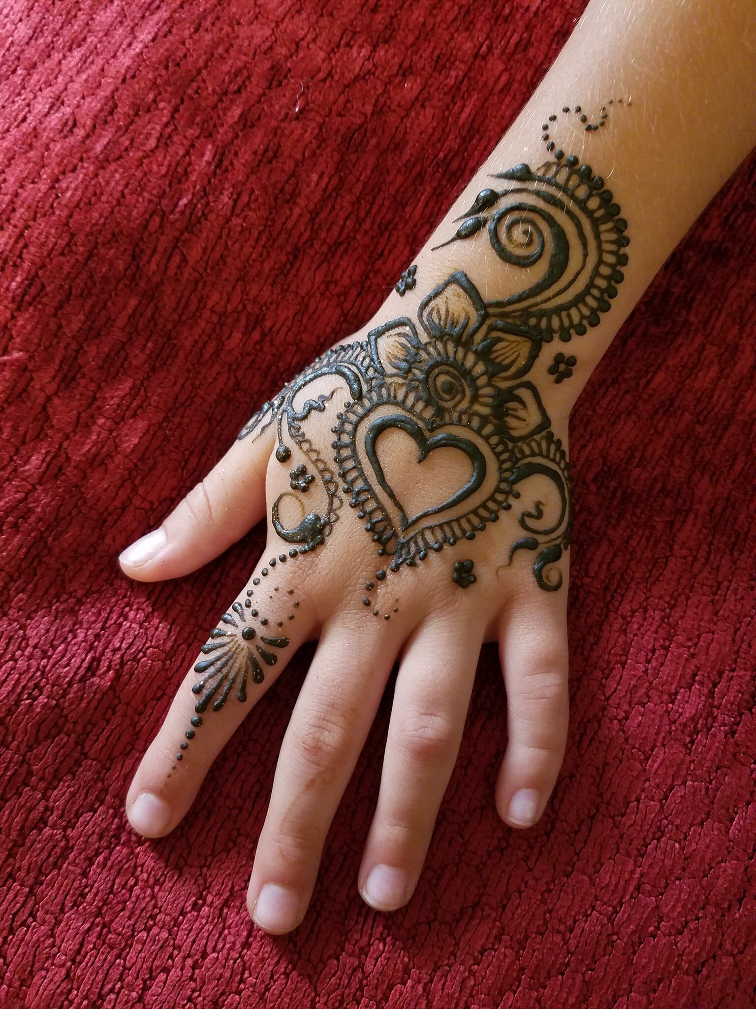 Henna (4).jpg