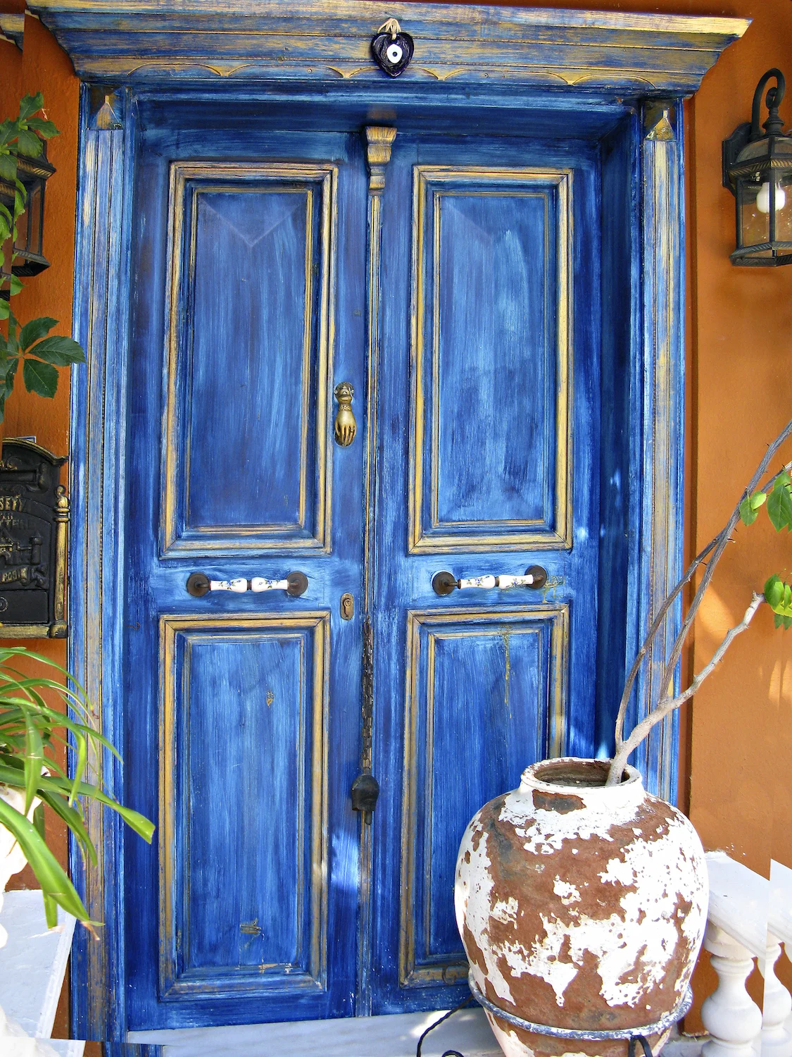 DOOR