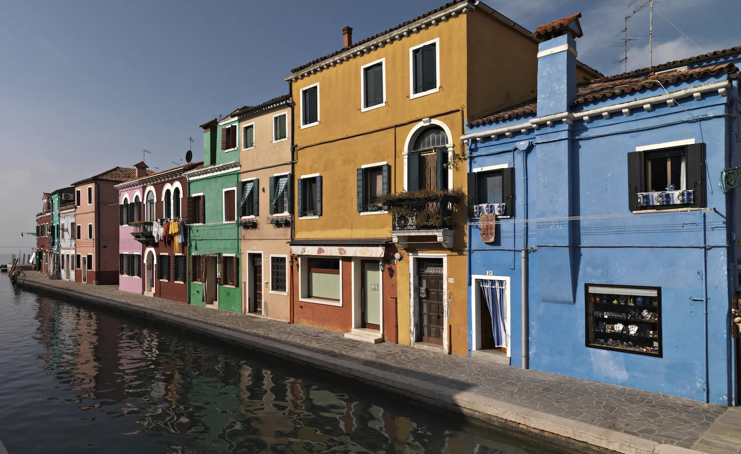 CANAL