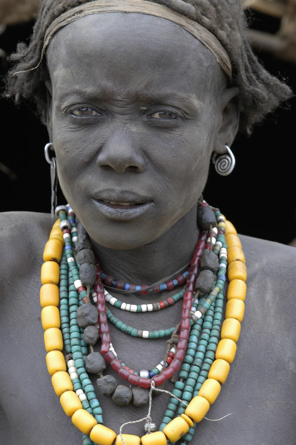 DASANESCH WOMAN
