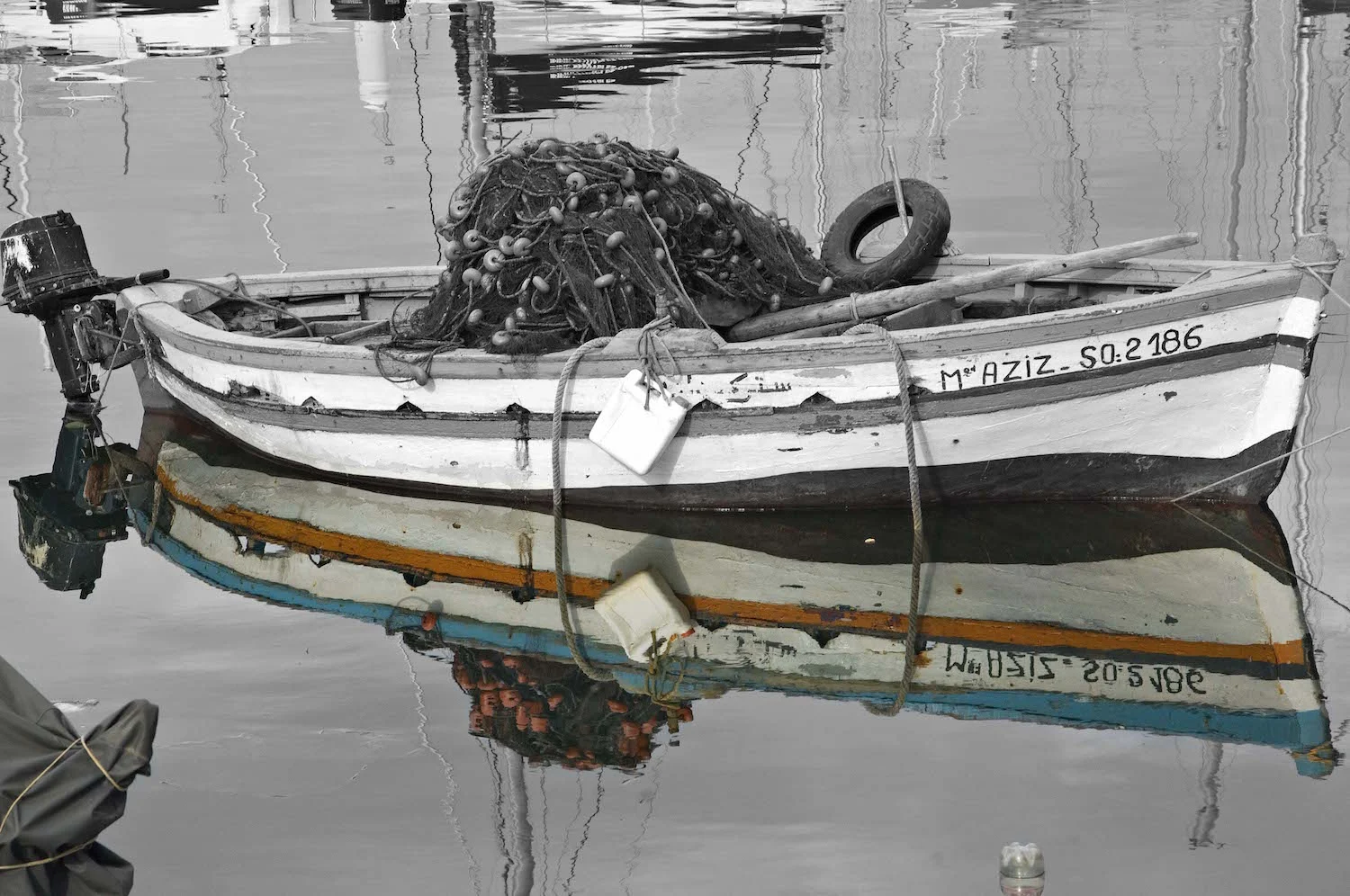 <strong>Black & White</strong><a href="/black-white">View Gallery »<a>