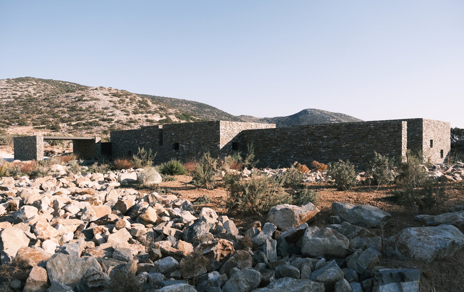  House in Angairia, Paros,  Lab Athens  in collaboration with Diederik Van Rengen 