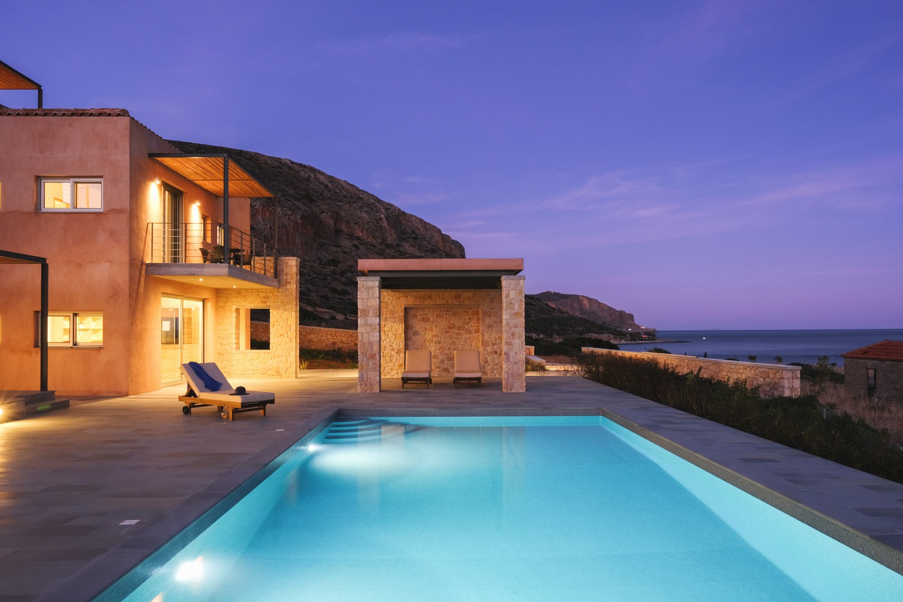   Pasithea Suites  in Monemvasia 