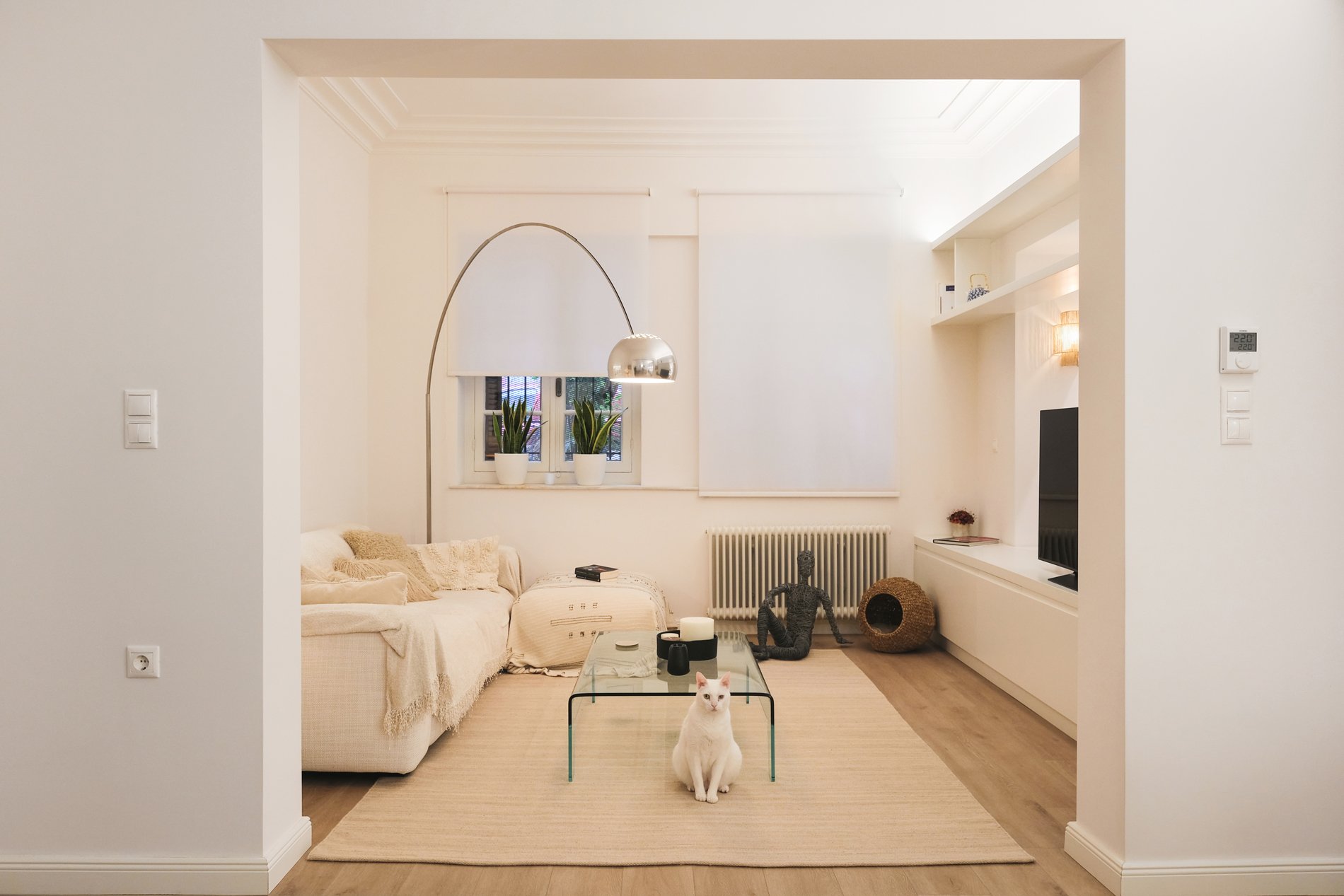  Renovation of 1930’s ground-floor apartment in Athens, Penny Battalia architect 