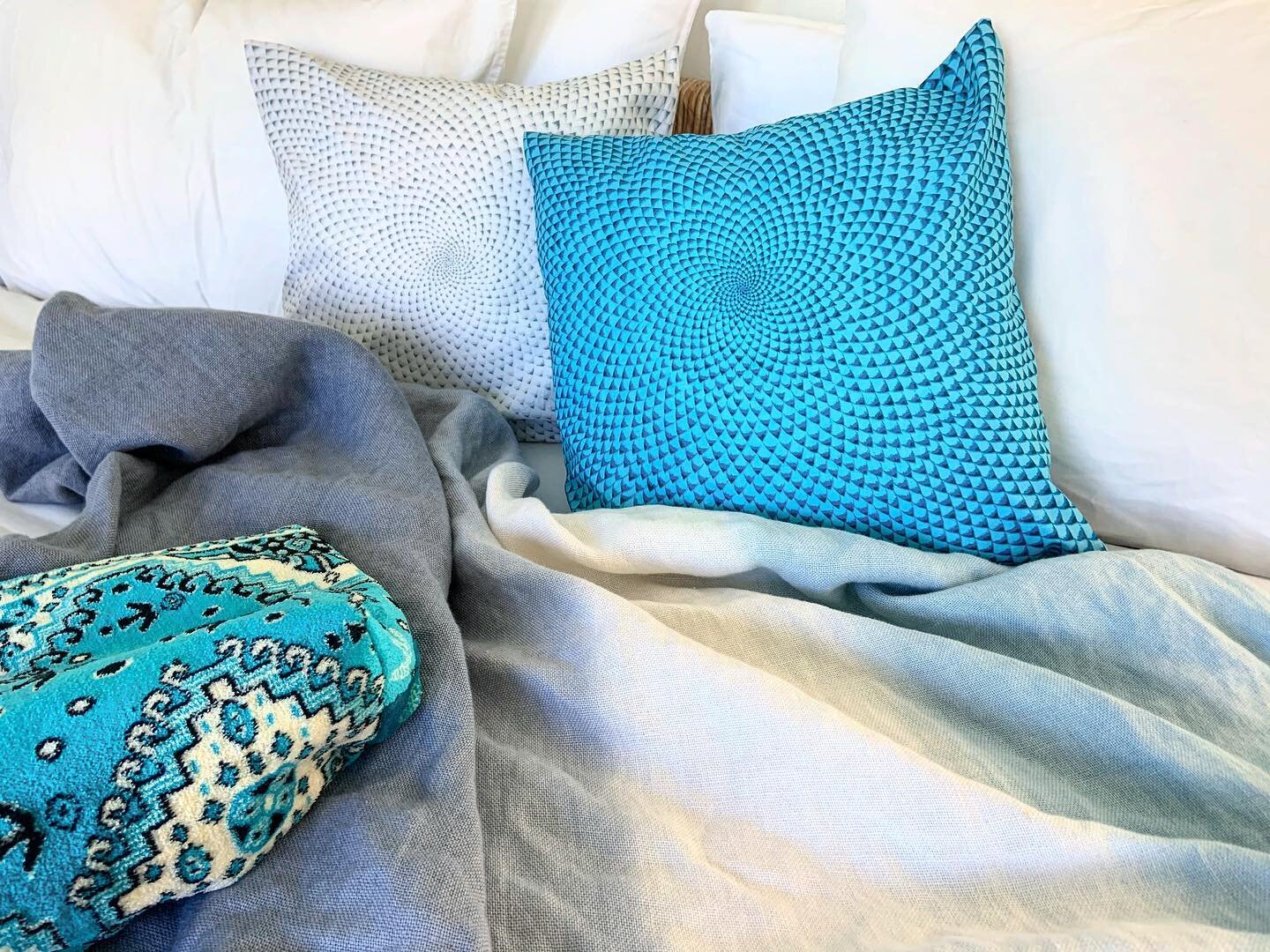 Multi colored throw pillows designed by @alexandergorlizki. Digitally printed and made in India on 100% cotton percale. Gorlizki&rsquo;s design and color pallet bring life to any room.

These 16 x 16 inch pillows are available now in six colors on, W