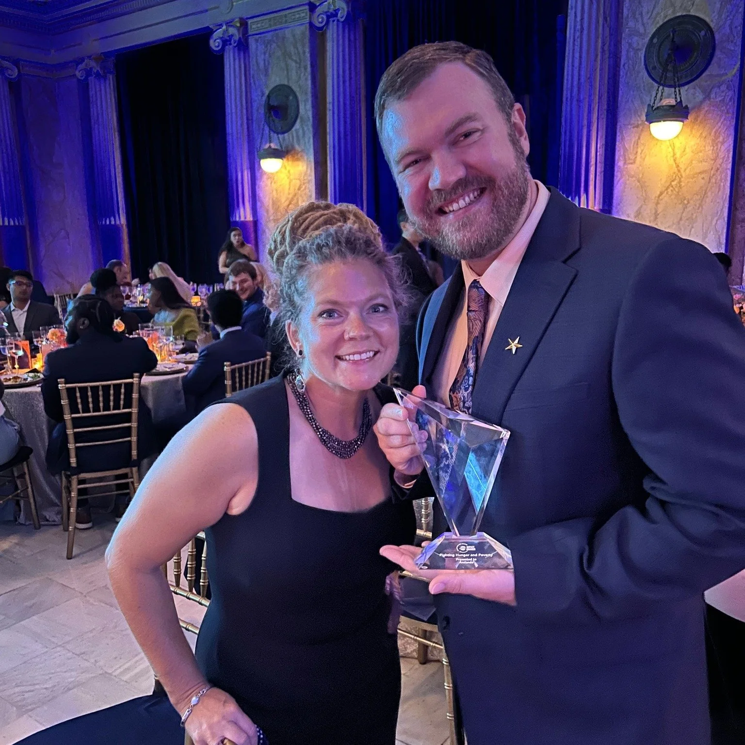 Last week we shared with you that  that Andando has been named the winner of the 2025 .ORG Impact Award in the Hunger and Poverty category! This honor is an incredible testament to the hard work and dedication of the communities we serve, our amazing