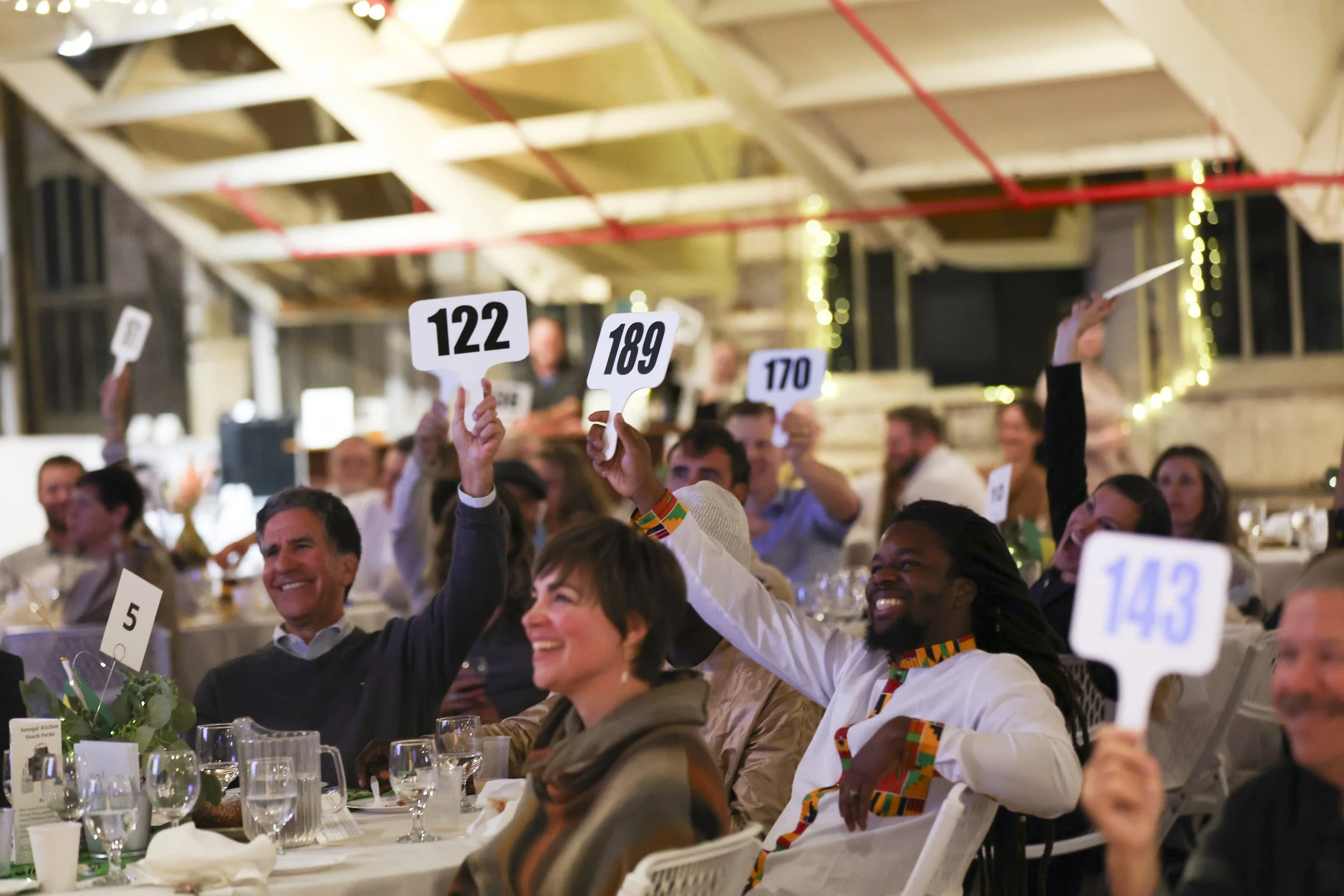 102325 Andando Auction 118.jpg