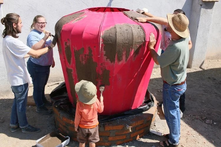 Earth day celebrated with Rainjar build