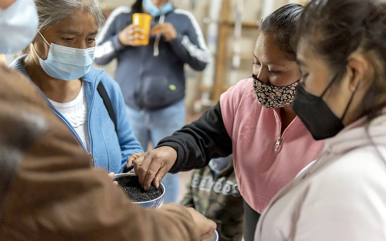Únete a las mujeres de Los Ricos