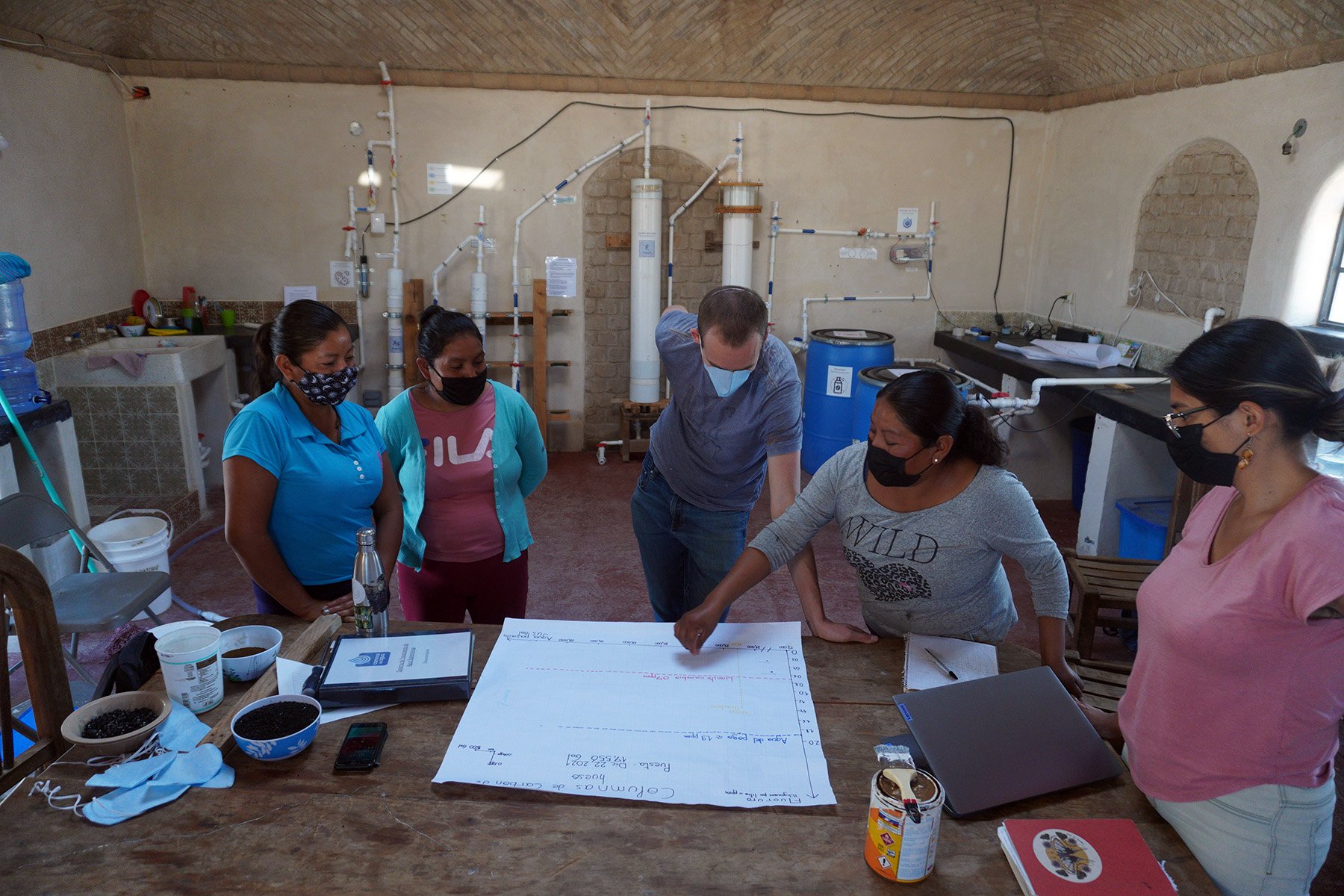 Celebrando diez años de trabajar juntos
