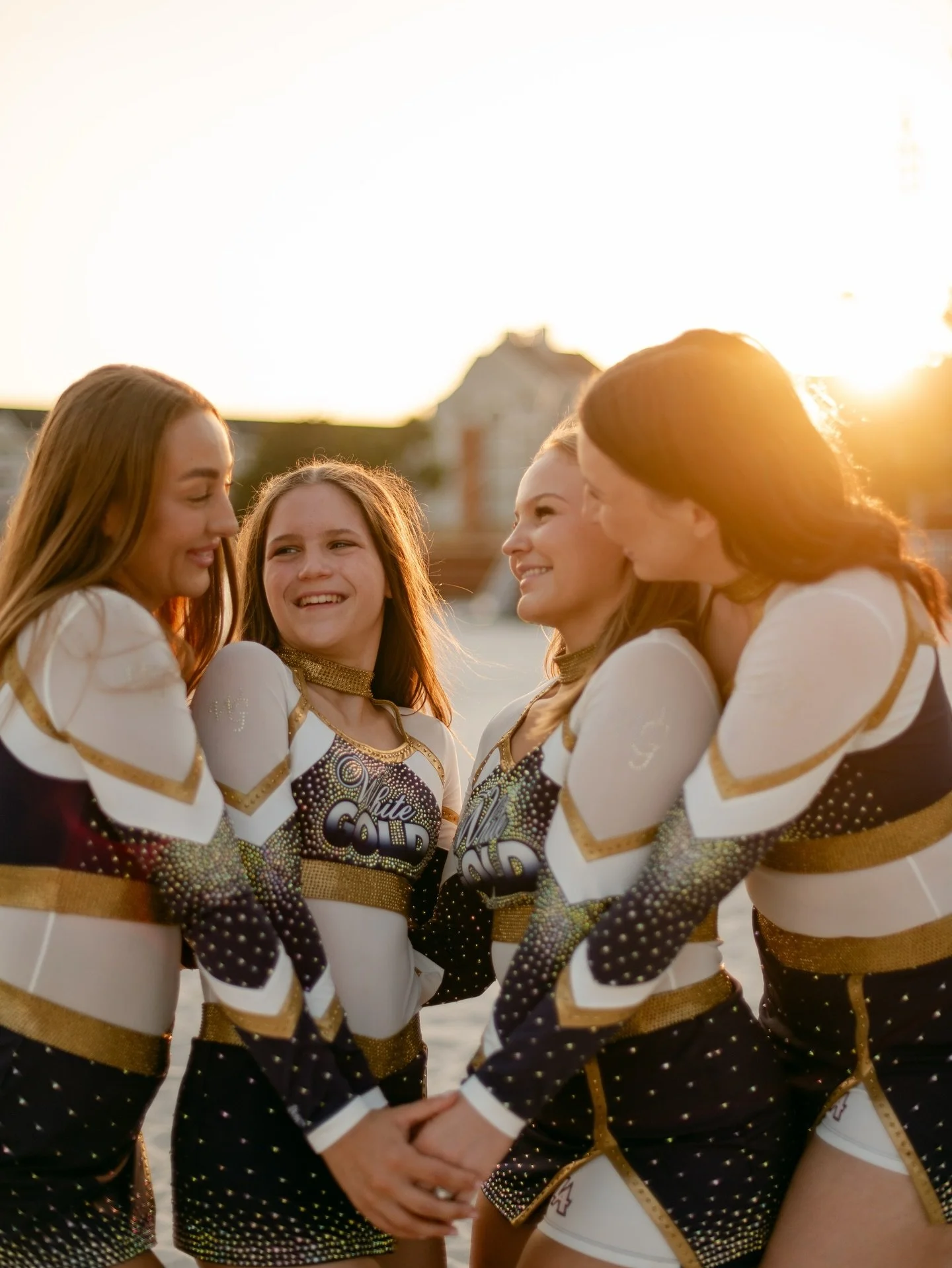 Just a lil stunt group sunset moment in Orlando 🌅🌴💛📸