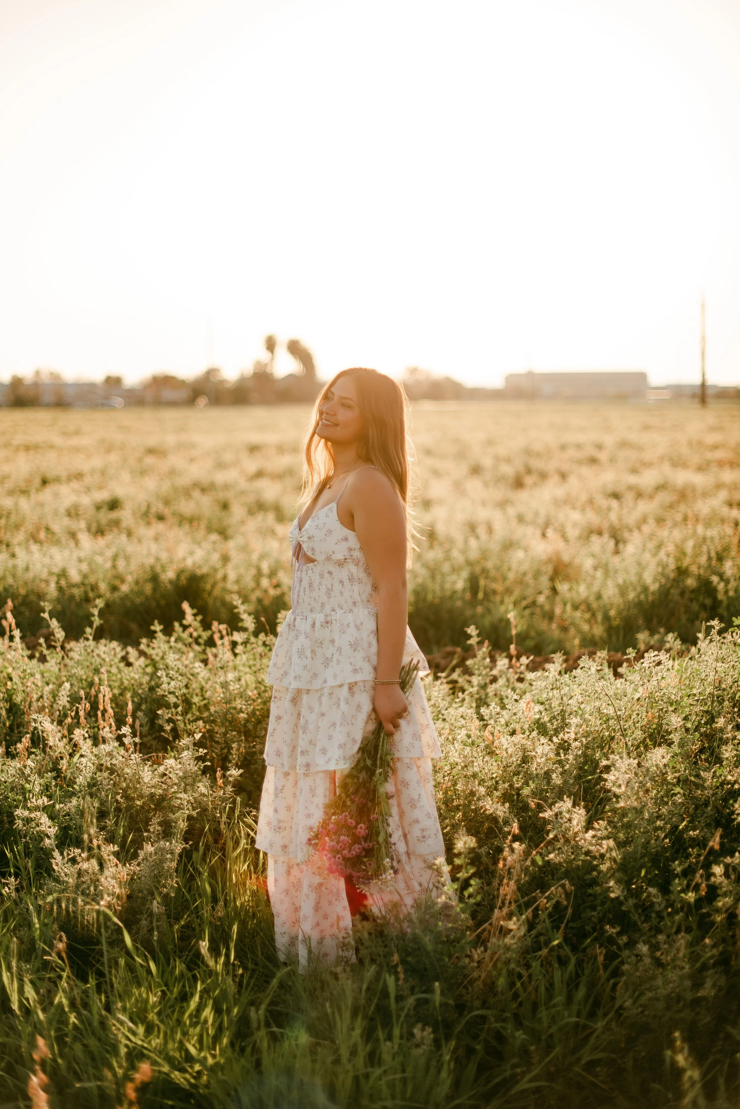 Sienna / Senior Photos in Open Field, Gilbert AZ