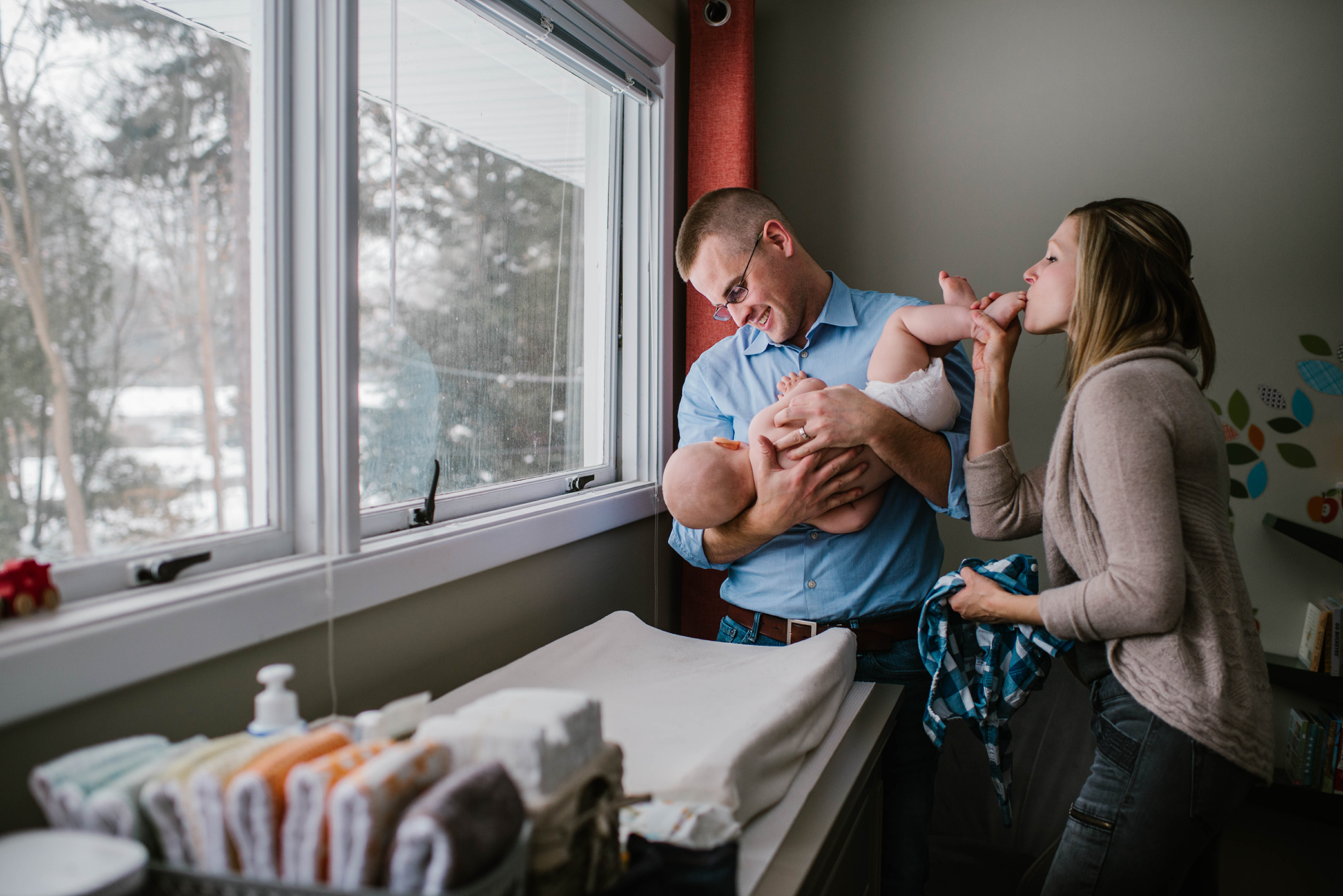 FB-KAI-LAUREN-GRAYSON-AKRON-OHIO-FAMIMLY-PHOTOGRAPHER-BABY-PHOTOFRAPHY-6.png