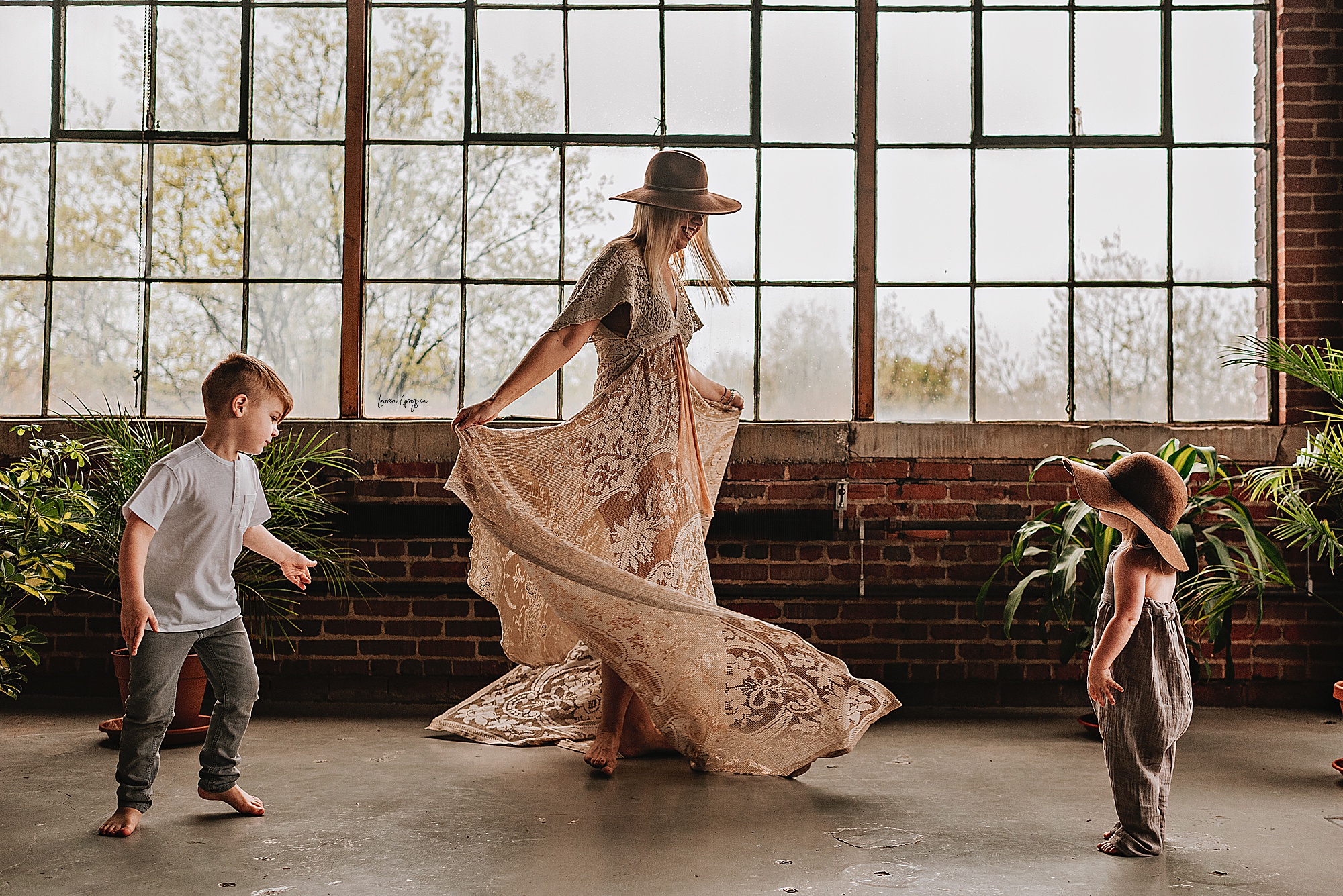 lauren-grayson-photography-akron-ohio-aimee-family-photographer-session_0015.jpg