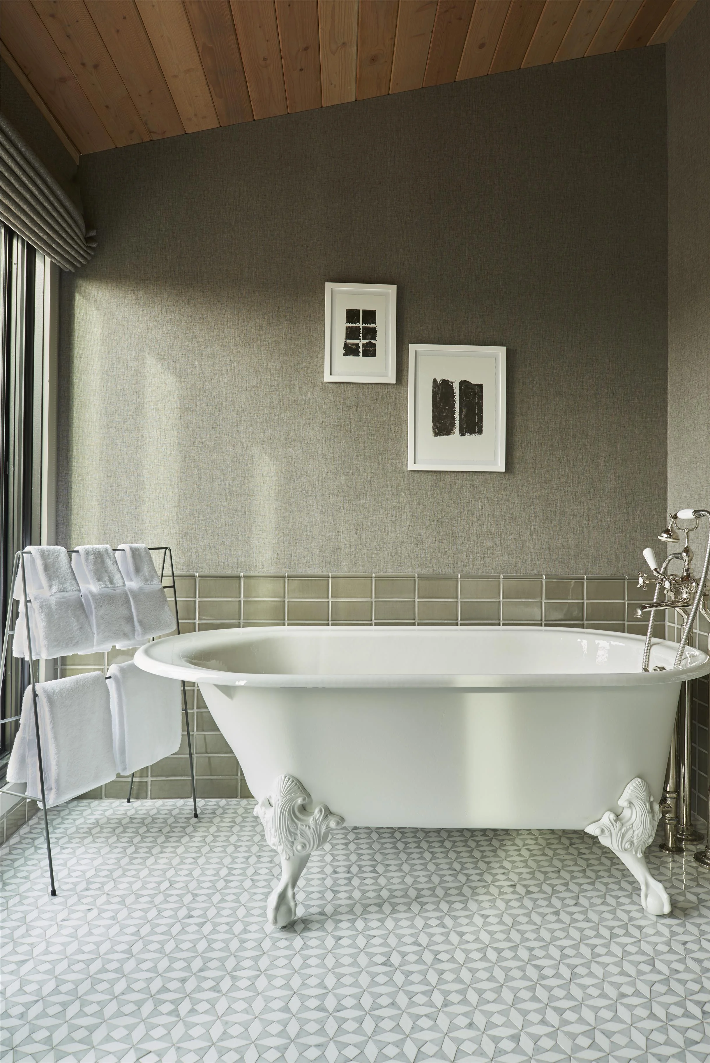 CHARMANT HOTEL - Curated by Indiewalls