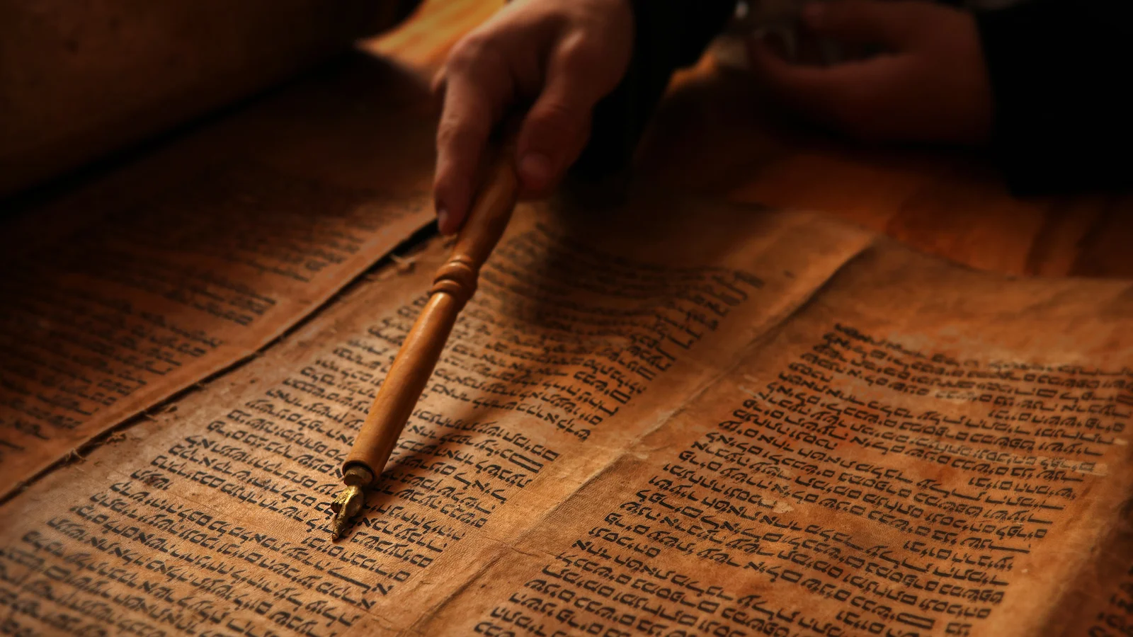 torah-scroll.jpg