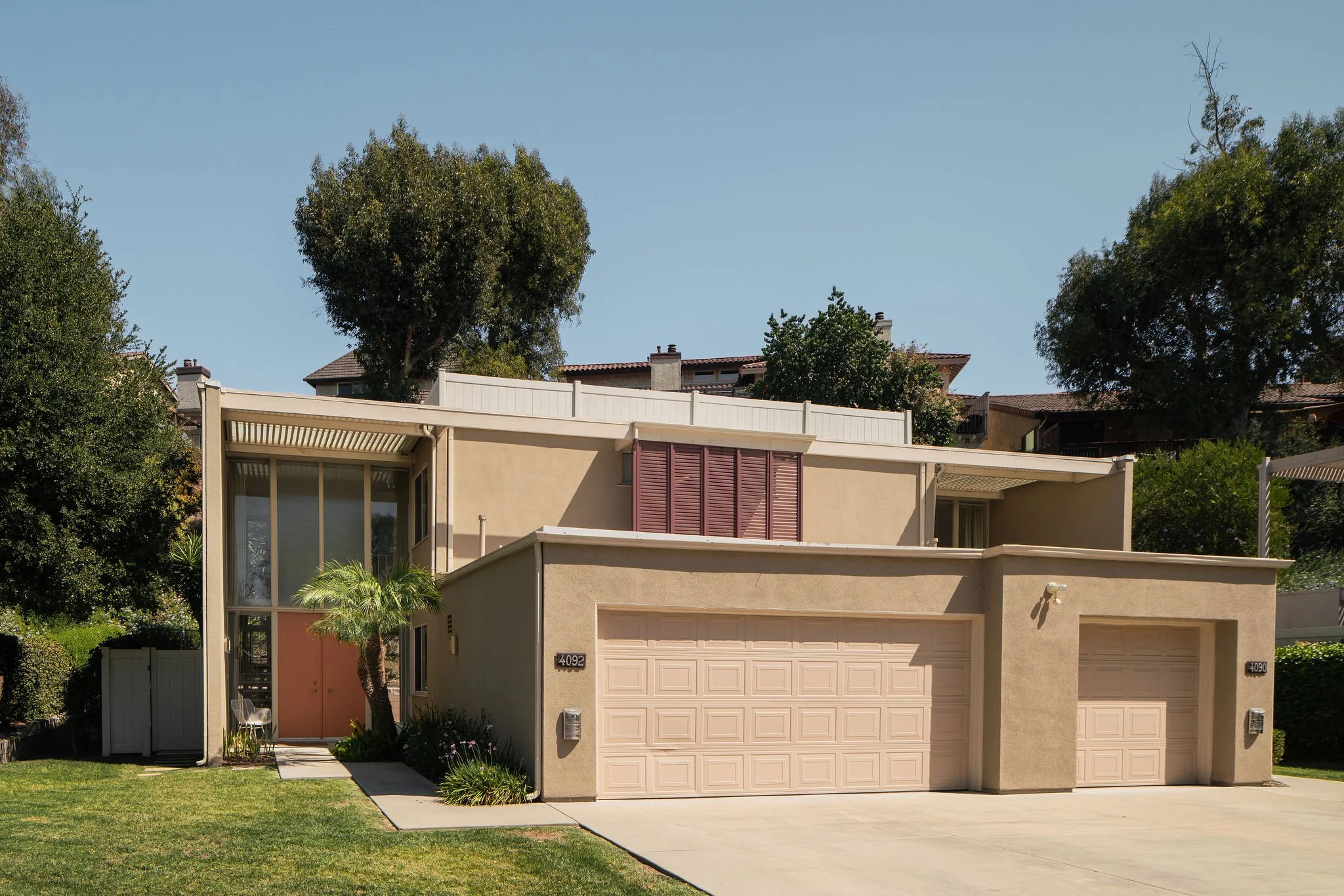 Under Contract: Cerritos Circle Townhome, Clifton Jones Jr. (1963)