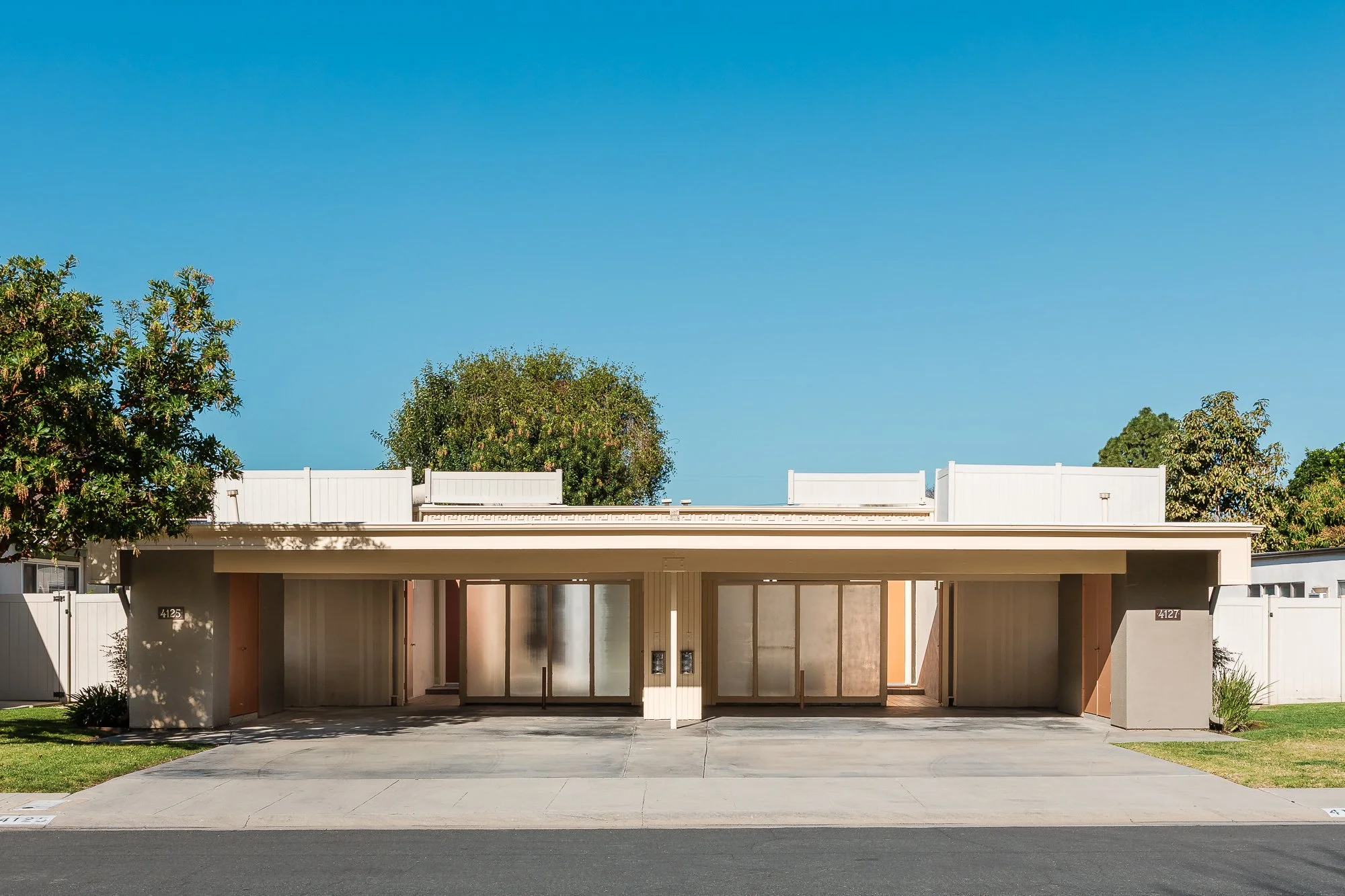 Sold: Modernist Duplex, Clifton Jones Jr. (1963) 