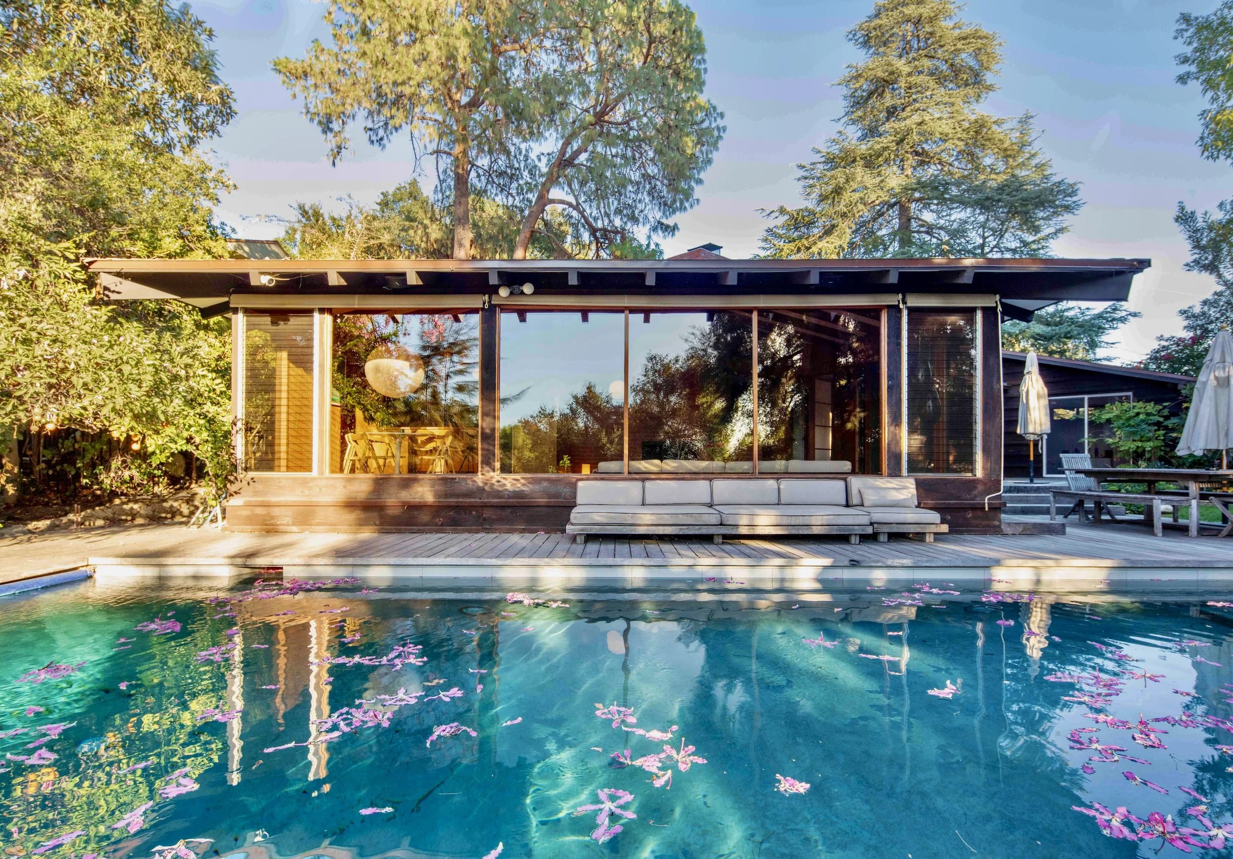 For Lease: The Brydolf Residence, Spitzer &amp; Adams AIA (1956)