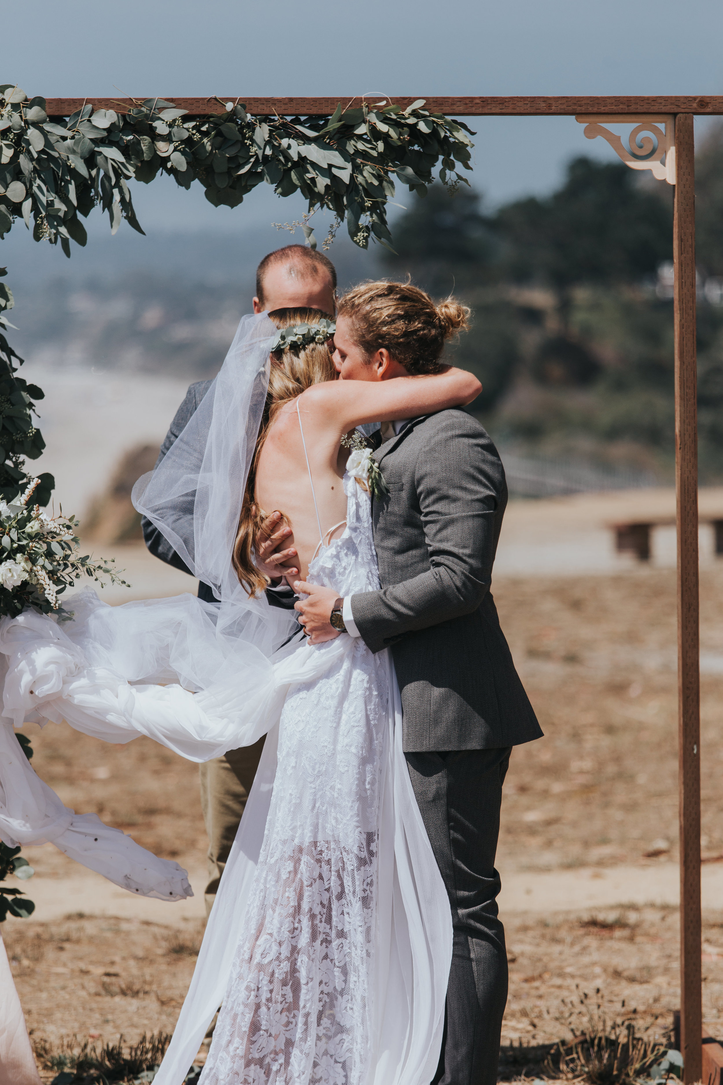 San Diego Wedding Photographer, San Diego Wedding photography, Santa Cruz Wedding Photographer, Santa Cruz Wedding Photography, Santa Cruz Venue, Santa Cruz Beach Cliff Wedding, Beach Cliff Wedding