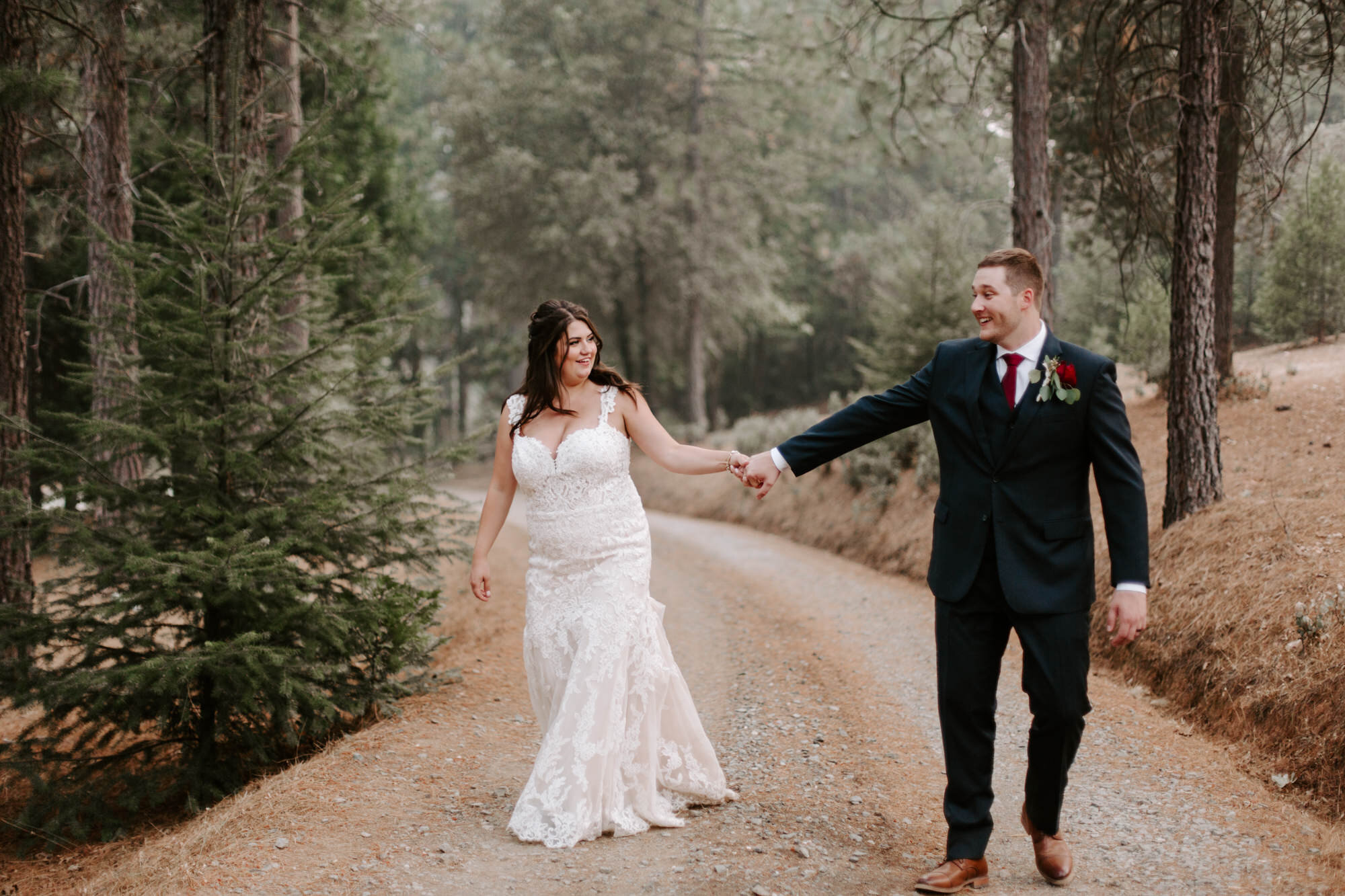 San Diego Wedding Photographer, San Diego Wedding photography, Tahoe Wedding Photographer, Tahoe Wedding Photography, Tahoe Wedding, forrest Wedding, lace wedding dress, Lace, backyard wedding