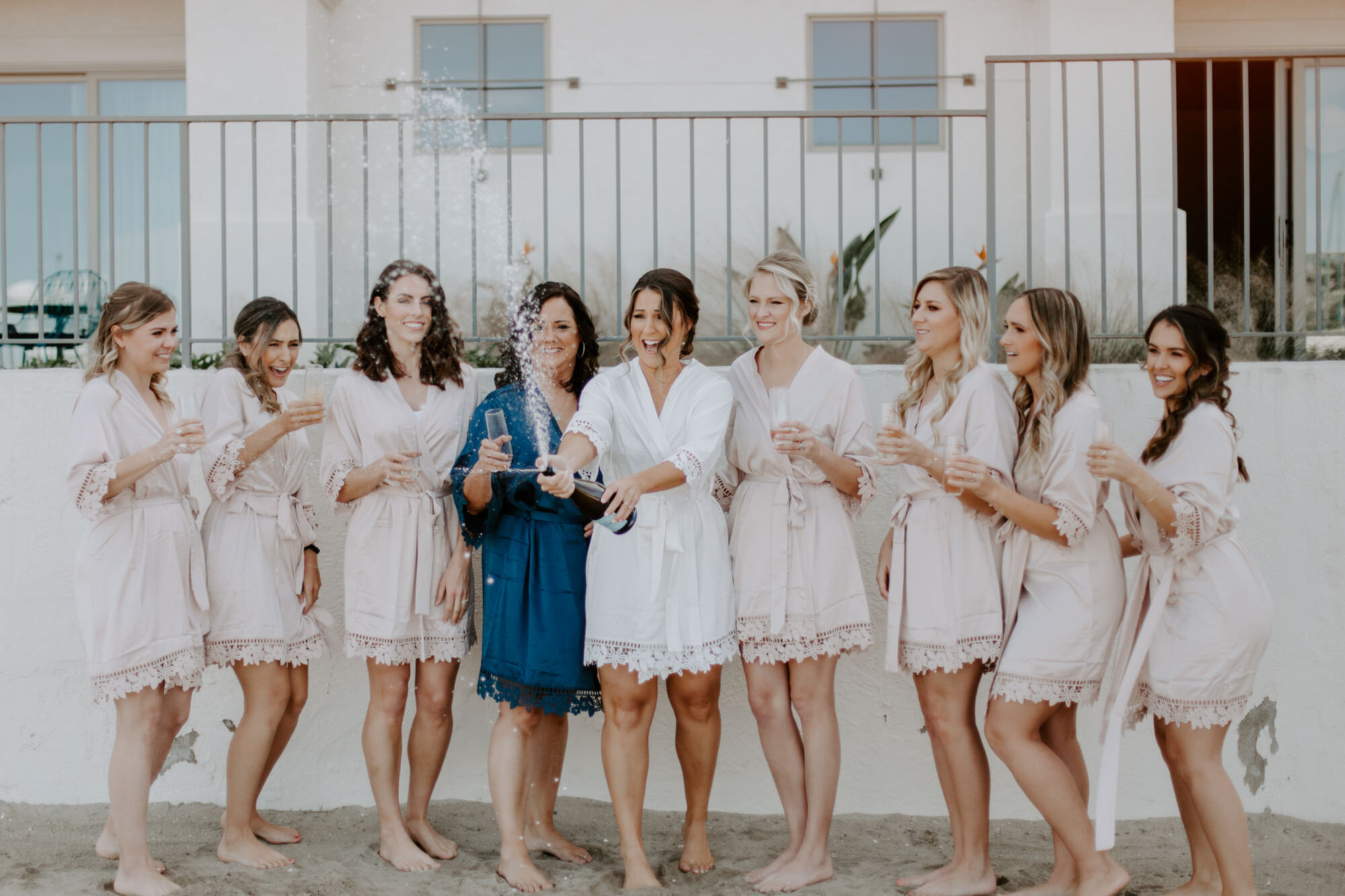 Sunset cliffs wedding, elopement in point loma san diego. Wedding and elopement with pampas grass and pink tones in the bouquets. This was a bohemian or boho styled wedding near the beach.