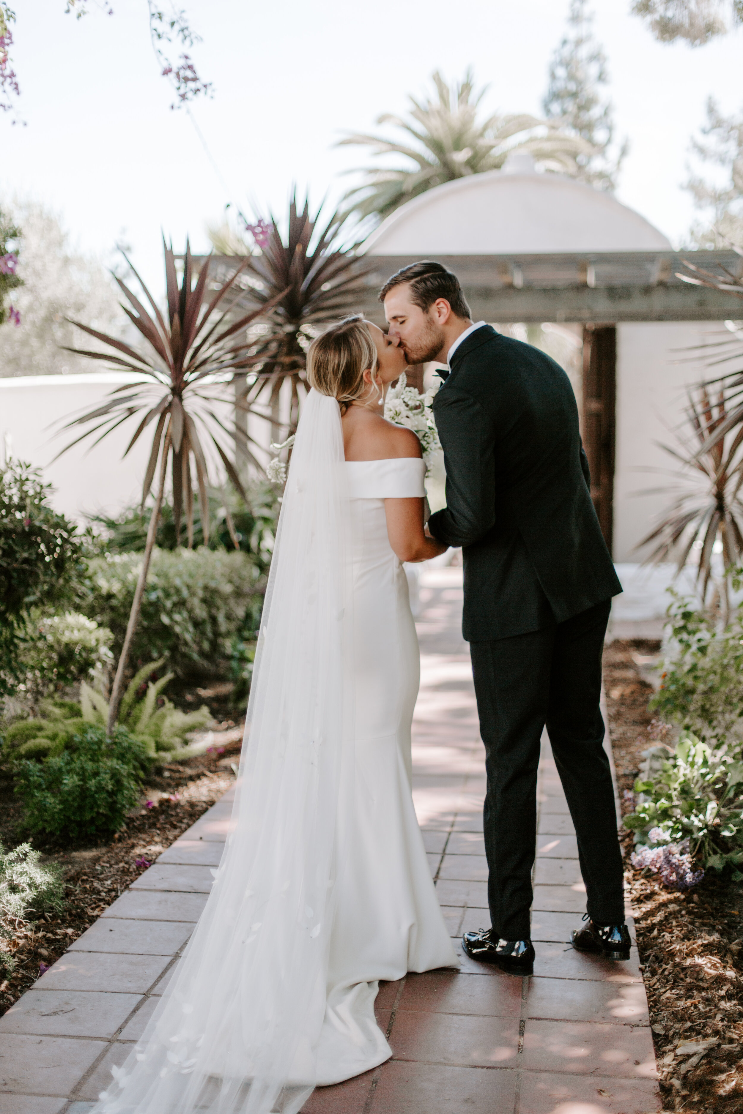 San Diego Wedding Photographer, San Diego Wedding photography, San Diego Wedding Venue, Mission Basilica San Diego de Alcala Photographer, Mission Basilica San Diego de Alcala