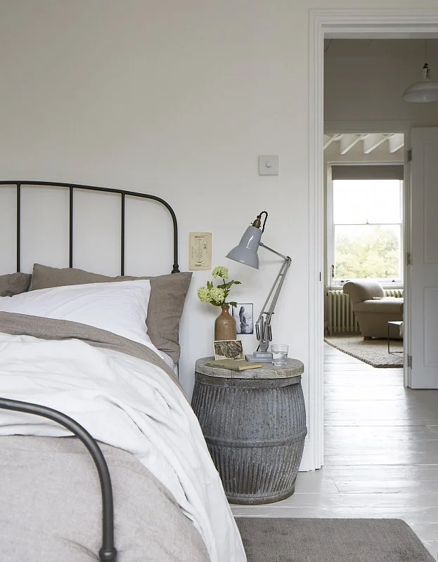 The humble Ikea Lillesandbed looking amazing loaded up with Hygge-esque linens. 