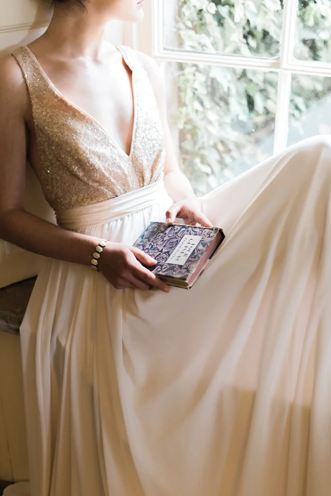 Paper_and_Moon_Louise_Dockery_Confetti_magazine_Rathsallagh_House_Wicklow_wedding_styling_Irish_Niall_Scully_vintage_blush_pink.jpg