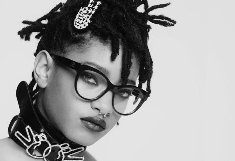 Willow-Smith-–-Campanha-Publicitária-Chanel-Eyewear-Outono-–-Inverno-2016-03.jpg