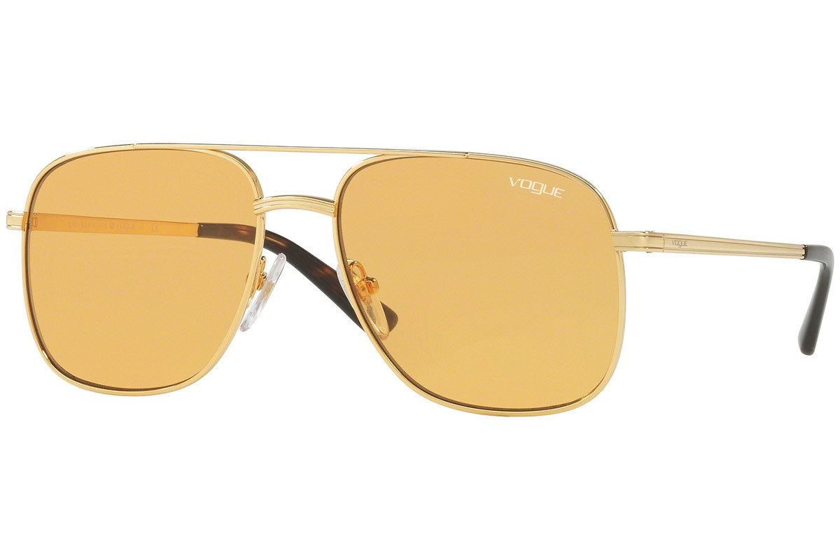 Vogue Eyewear - disponível em loja