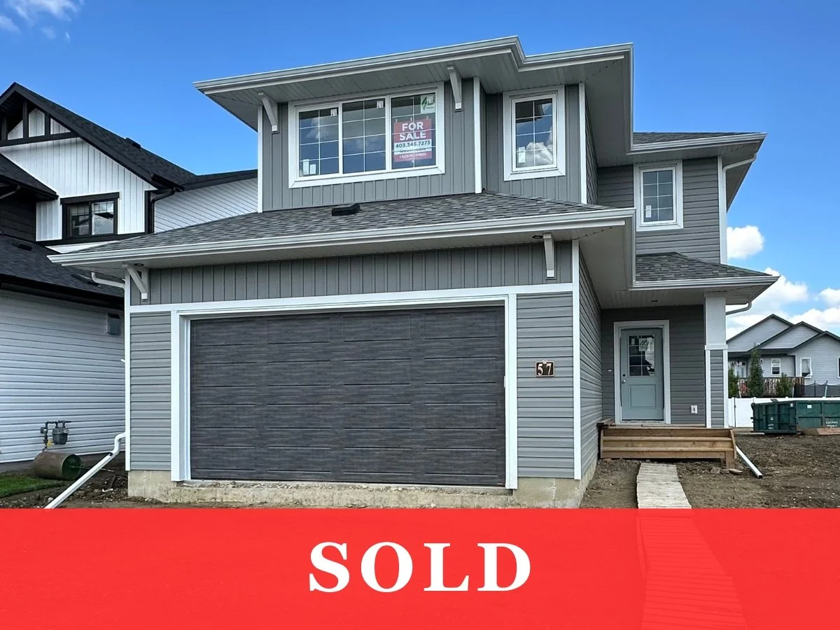 57 Bardwell Way Beacon Hill 2135 sqft / 2-Storey 3 Bedrooms / 2.5 Bathrooms SOLD DETAILS