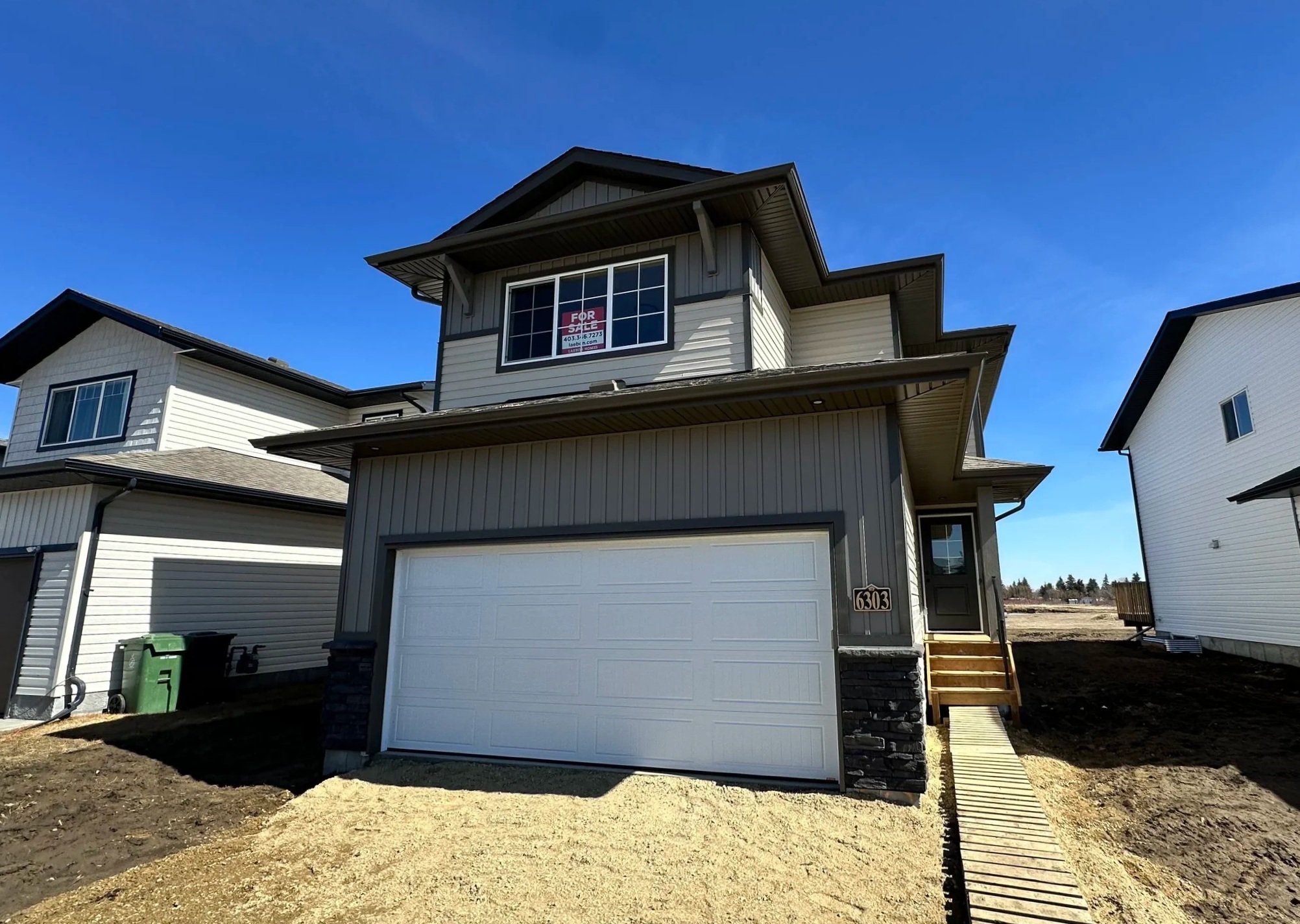    6303 58 Street     MOVE-IN READY   Meadowlark Estates 1707 sqft / 2-Storey 3 Bedrooms / 2.5 Bathrooms $529,900    DETAILS   