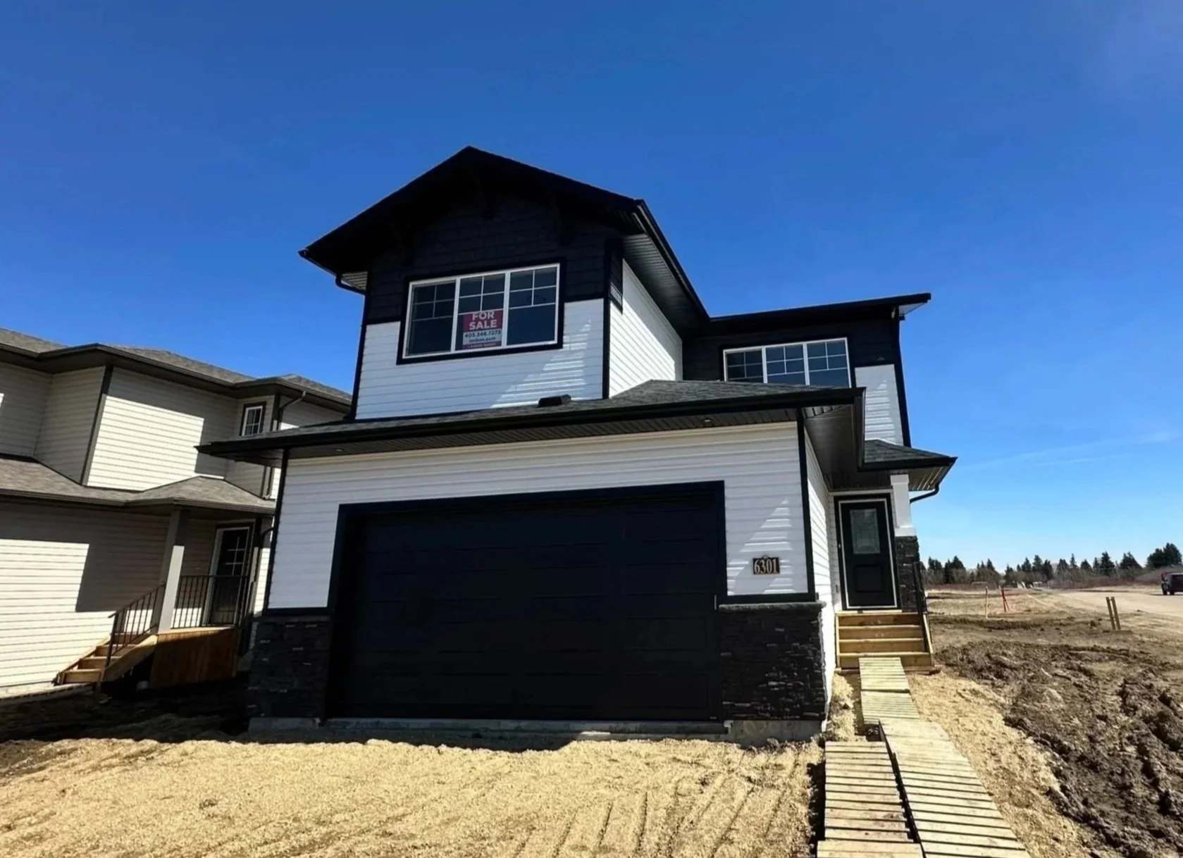    6301 58 Street     MOVE-IN READY   Meadowlark Estates 1860 sqft / 2-Storey 3 Bedrooms / 2.5 Bathrooms $569,900    DETAILS   