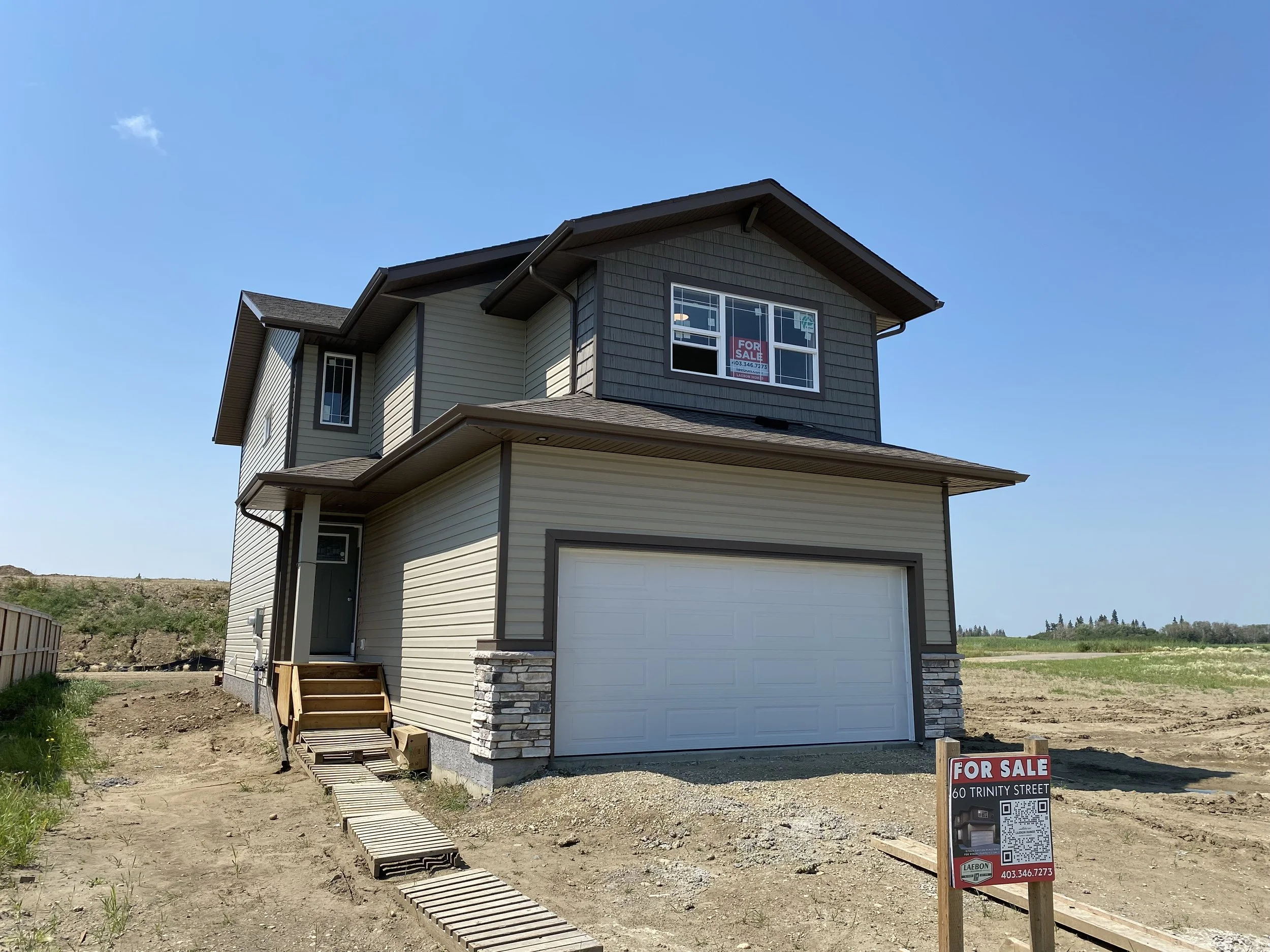    60 Trinity Street   Ready in August Trinity Crossing 1707 sqft | 2-Storey 3 Bedrooms | 2.5 Bathrooms  $539,900  |  $2,920 monthly*     DETAILS   