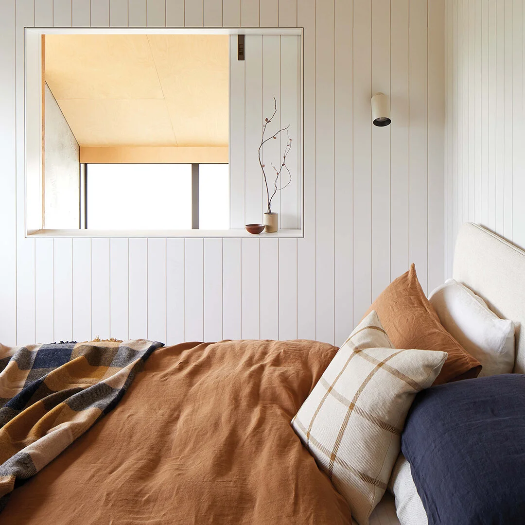 5 ways to create a cosy winter bedroom