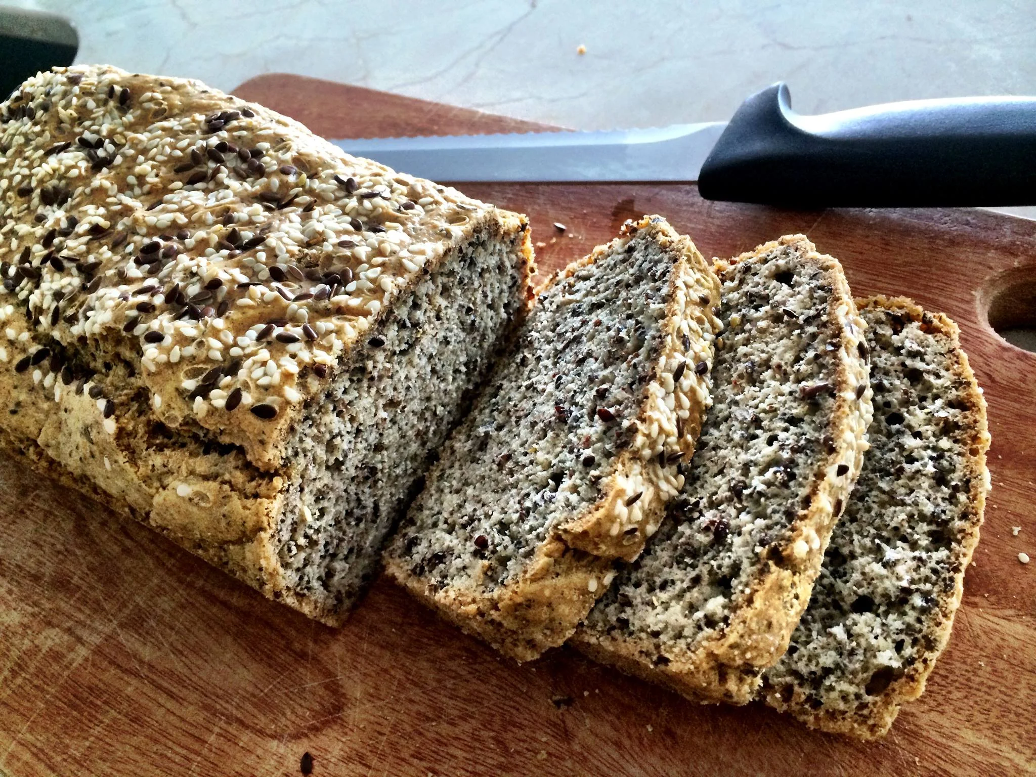 Ingredients: 1 pack Paleo Hero Primal Bread Mix 6 Large Free Range Eggs 2 tbs Apple Cider Vinegar