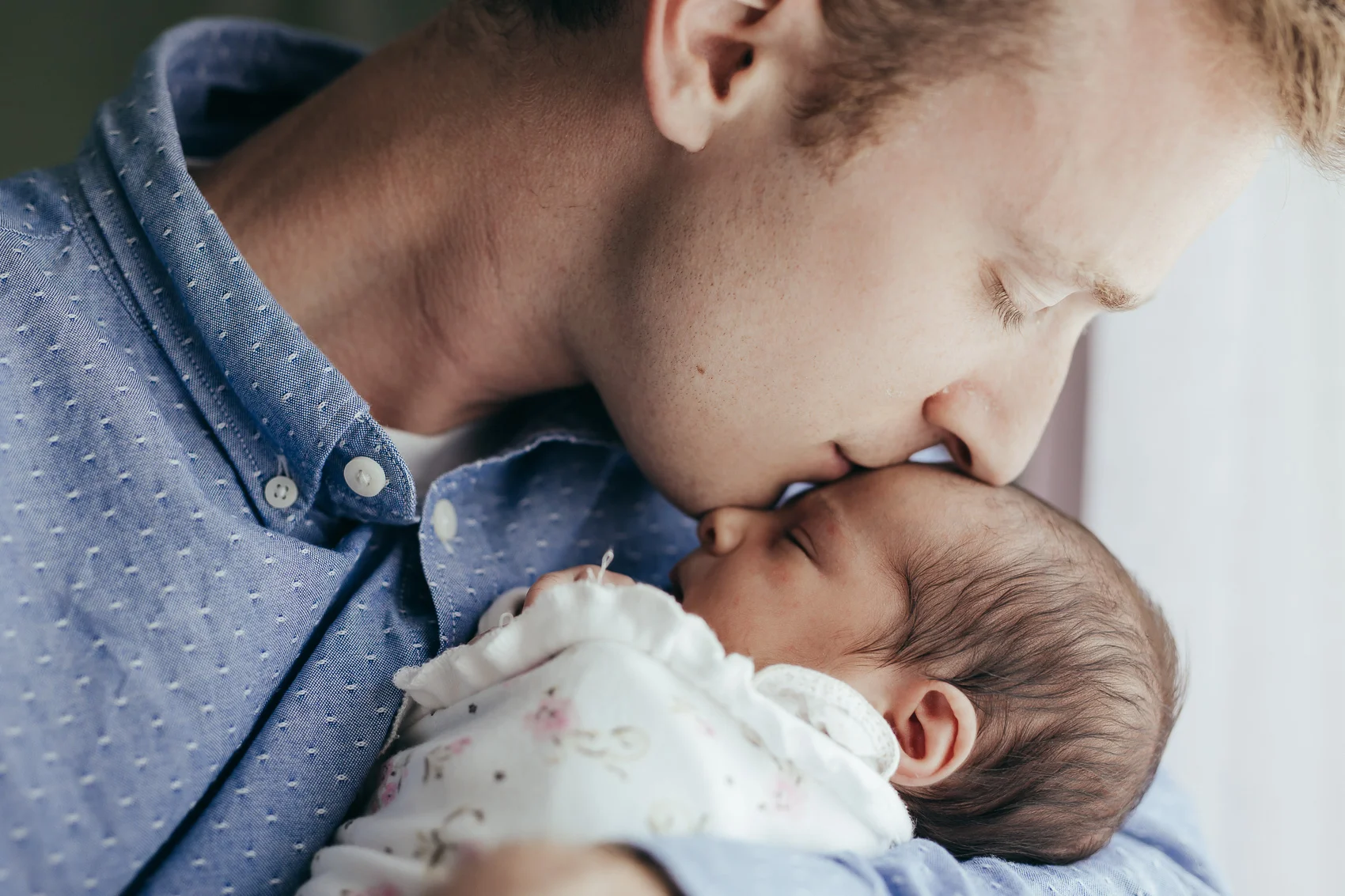 Seattle Father and Baby Newborn Photography Session